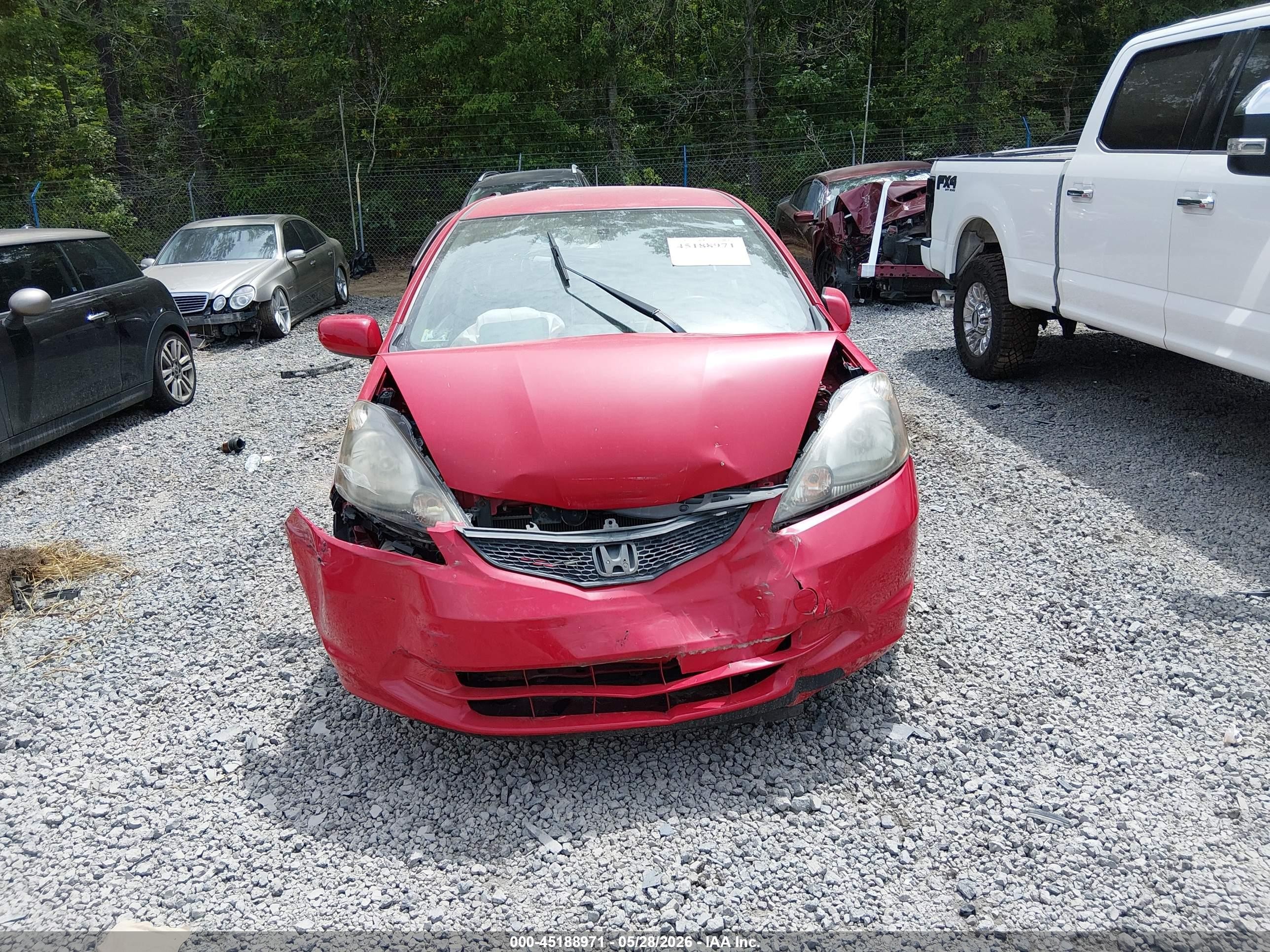 2013 Honda Fit Red vin: JHMGE8H3XDC077569