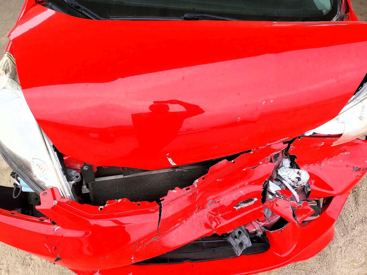2010 Honda Fit Sport Red vin: JHMGE8H40AC002383