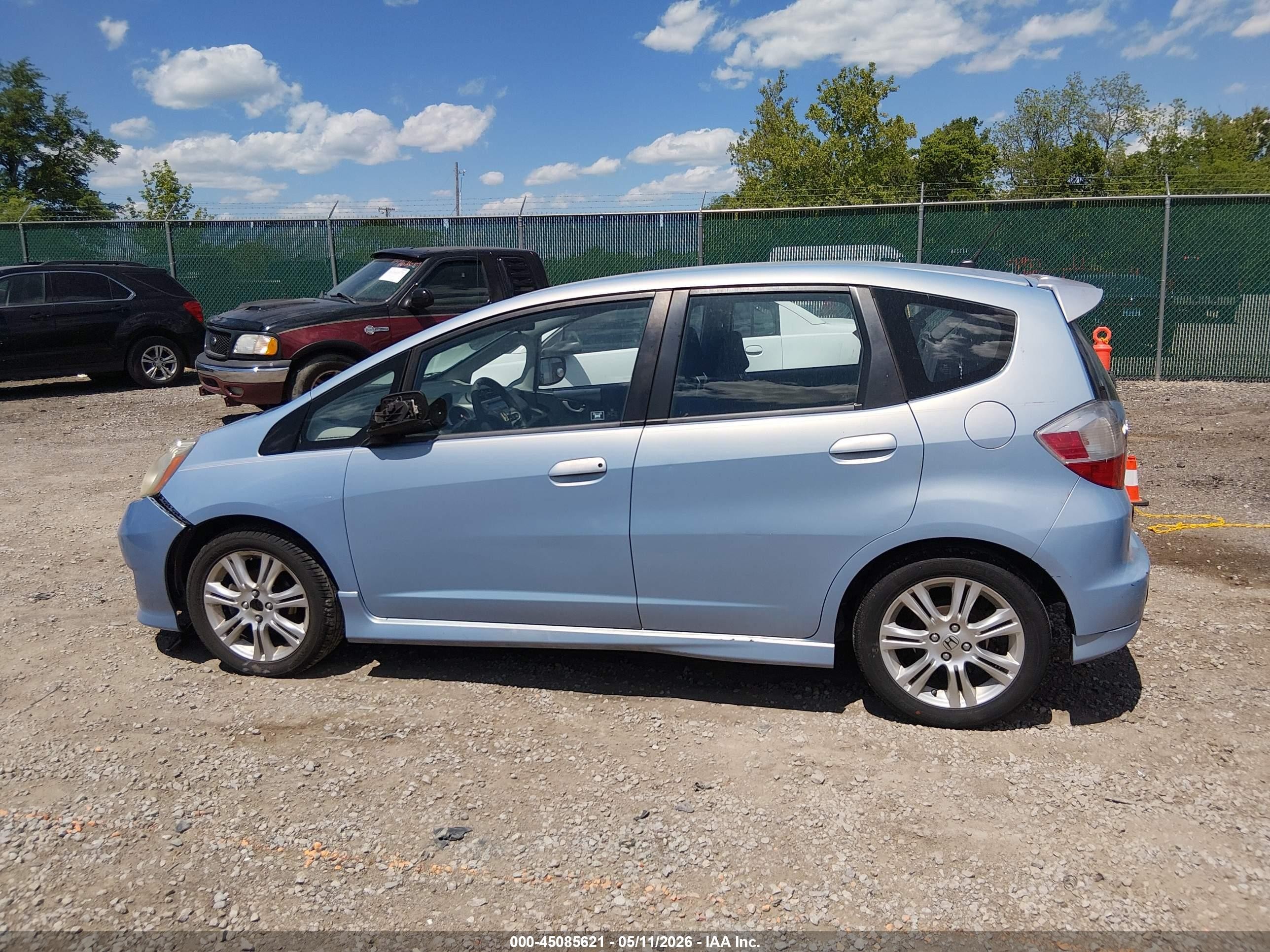 2010 Honda Fit Sport Blue vin: JHMGE8H40AC014646