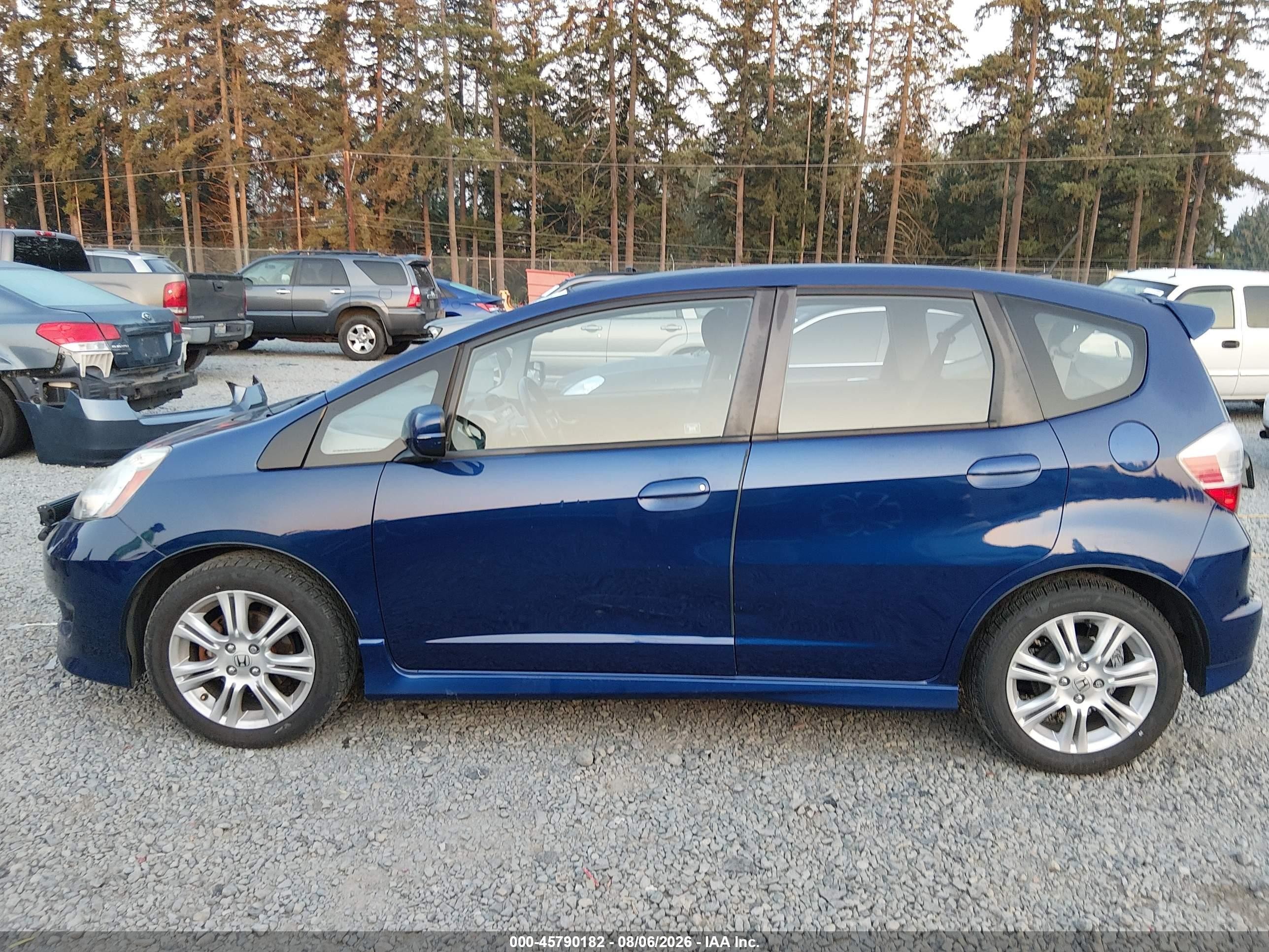 2010 Honda Fit Sport Синий vin: JHMGE8H40AC022441