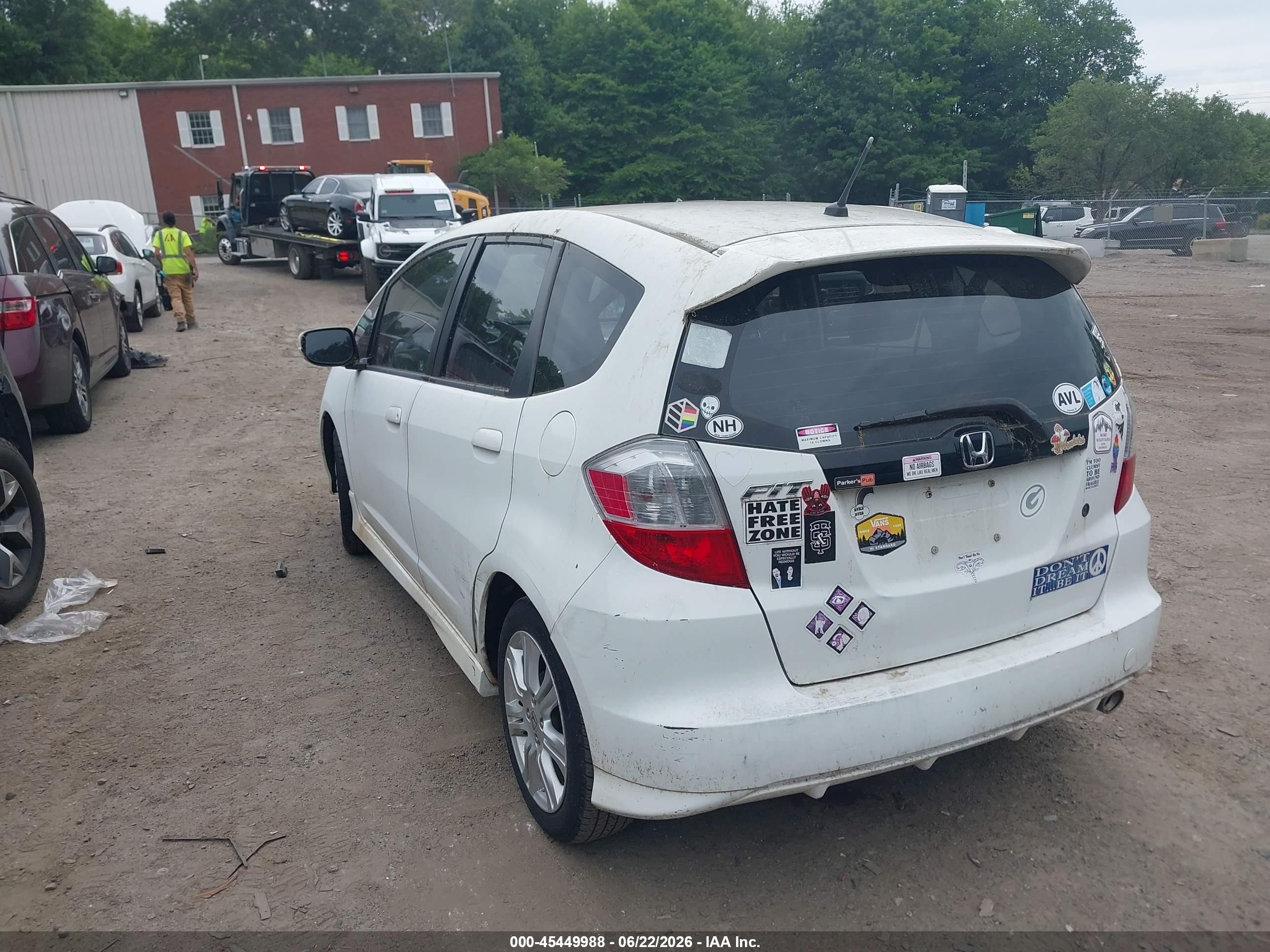 2010 Honda Fit Sport White vin: JHMGE8H40AC039210