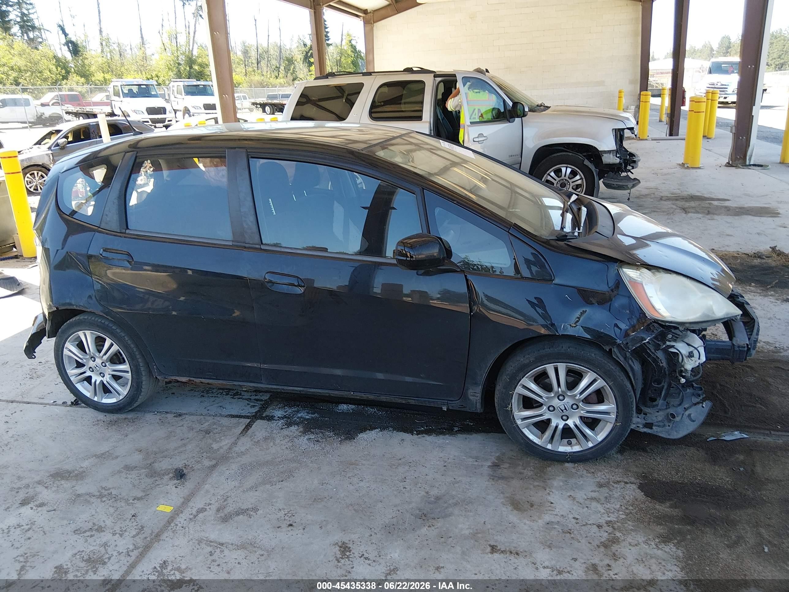 2010 Honda Fit Sport Black vin: JHMGE8H40AS002213