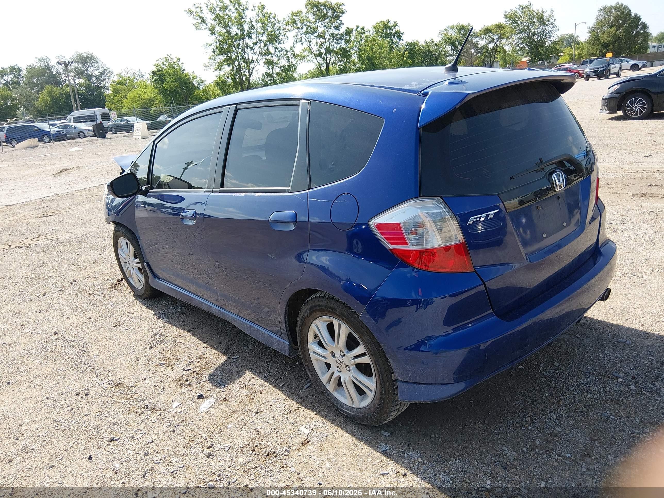 2010 Honda Fit Sport Blue vin: JHMGE8H40AS021778