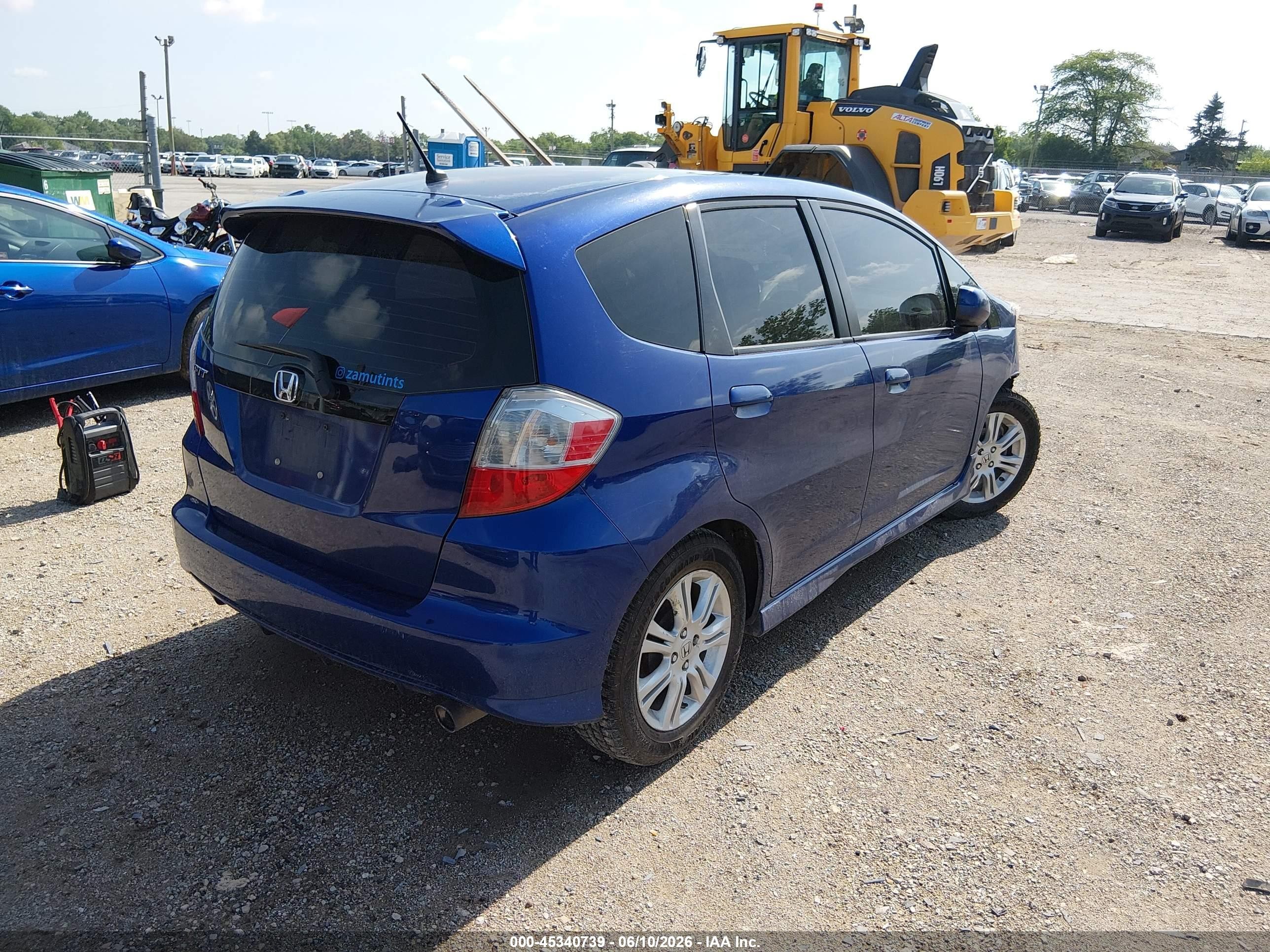 2010 Honda Fit Sport Blue vin: JHMGE8H40AS021778