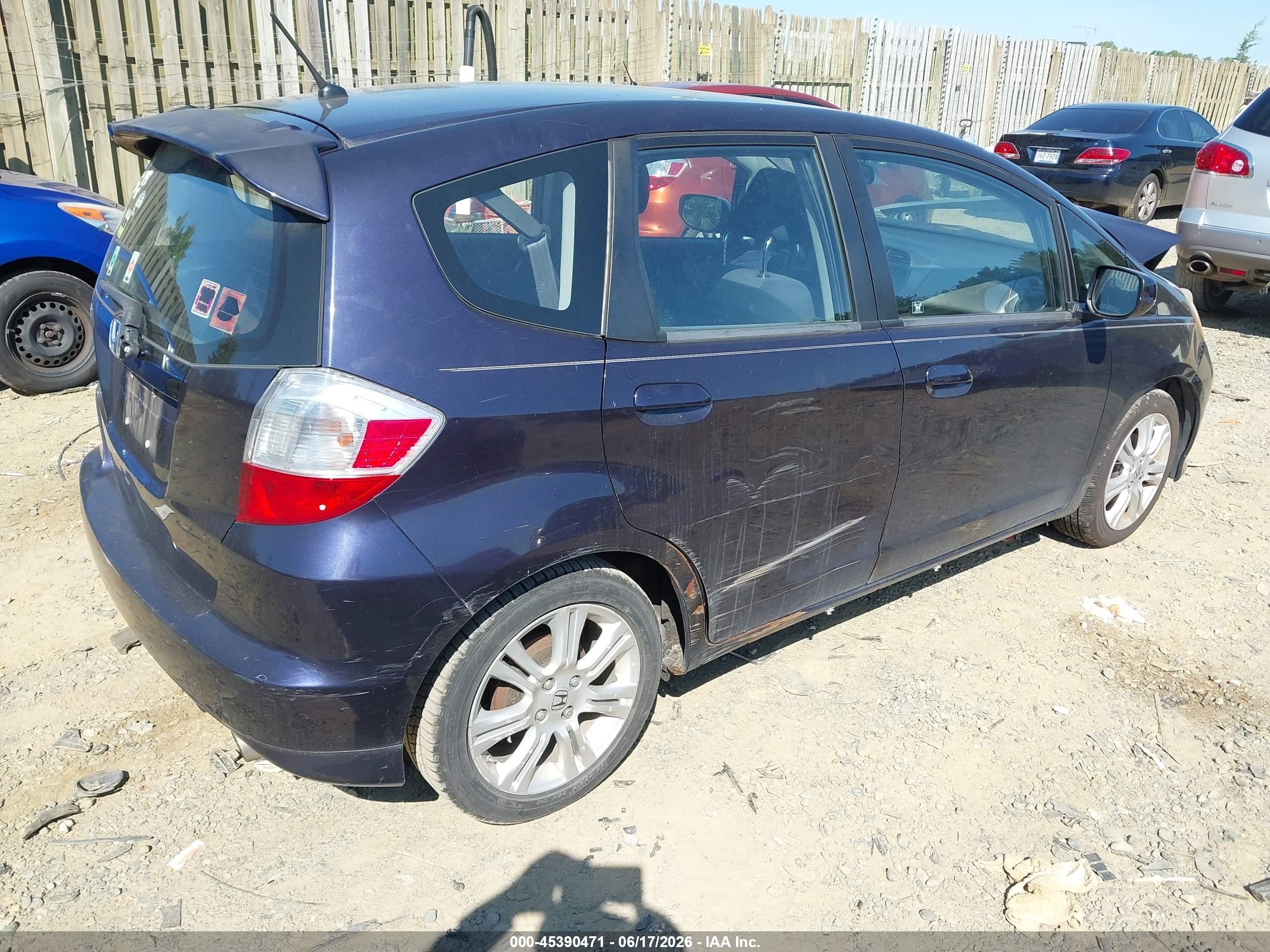 2010 Honda Fit Sport Navy vin: JHMGE8H41AC008287