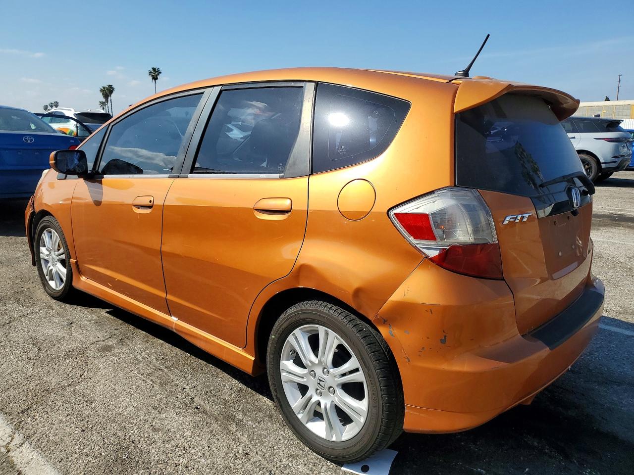 2010 Honda Fit Sport Оранжевый vin: JHMGE8H41AC021279