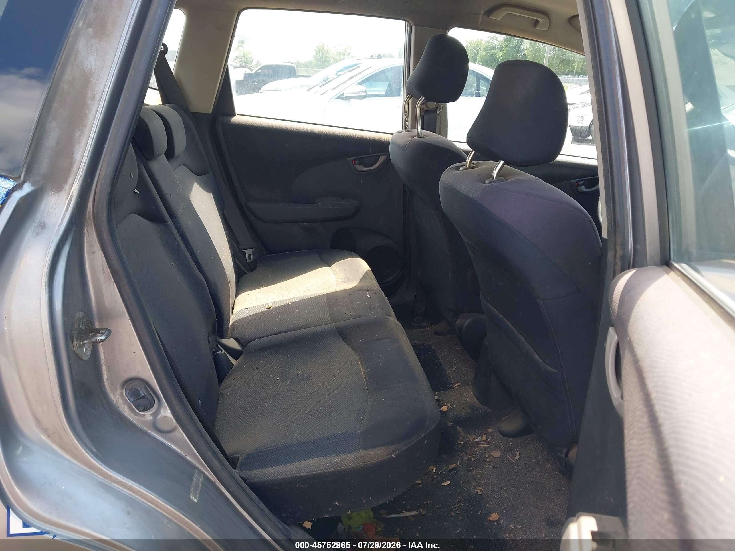 2010 Honda Fit Sport Silver vin: JHMGE8H41AC036428
