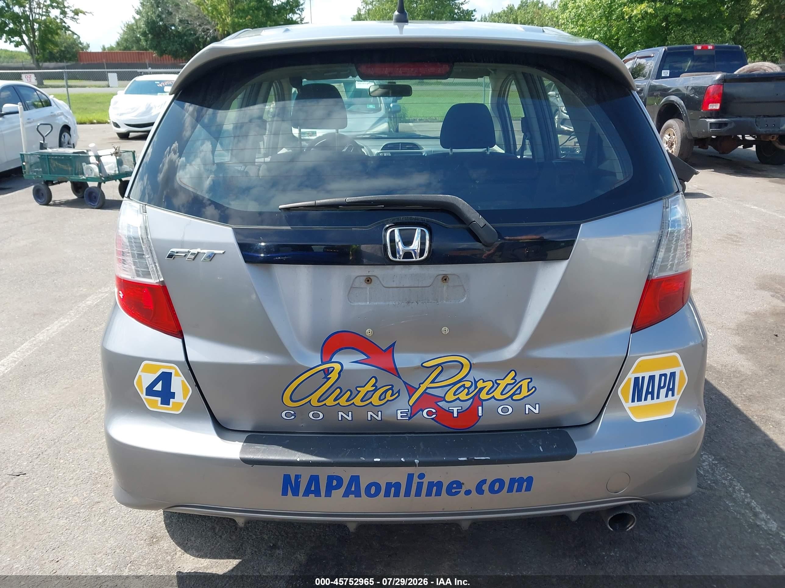 2010 Honda Fit Sport Silver vin: JHMGE8H41AC036428