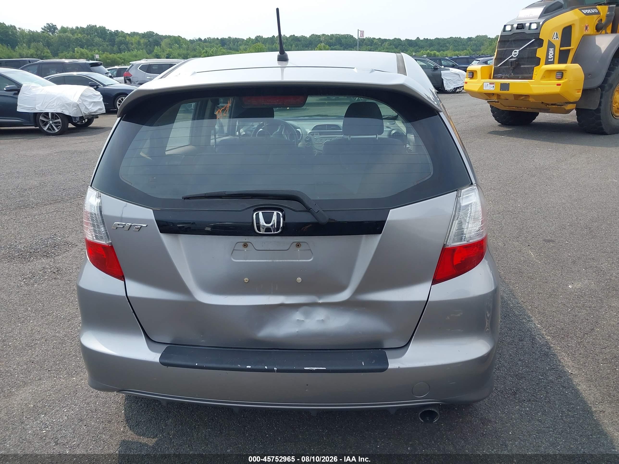 2010 Honda Fit Sport Silver vin: JHMGE8H41AC036428
