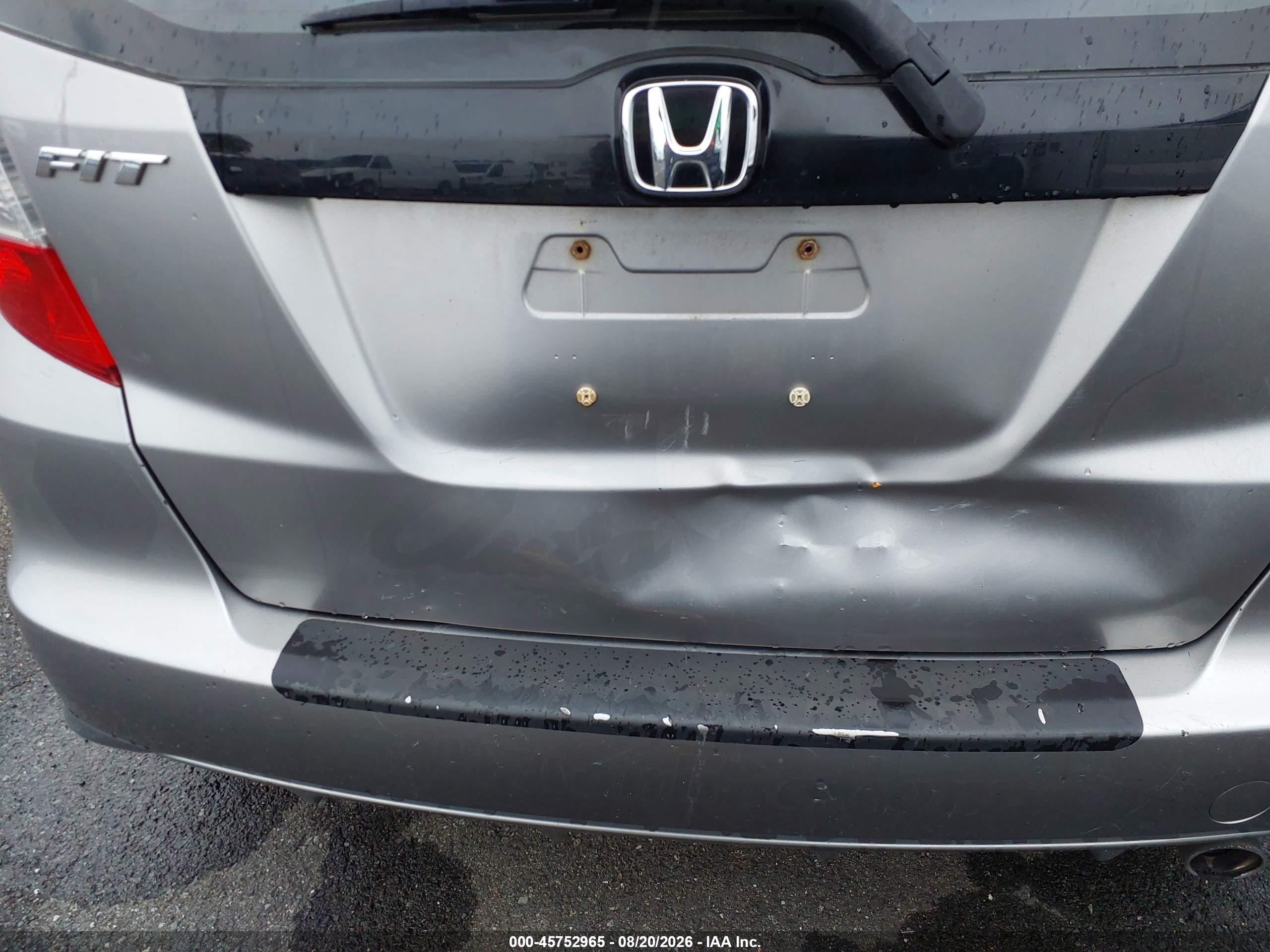 2010 Honda Fit Sport Silver vin: JHMGE8H41AC036428