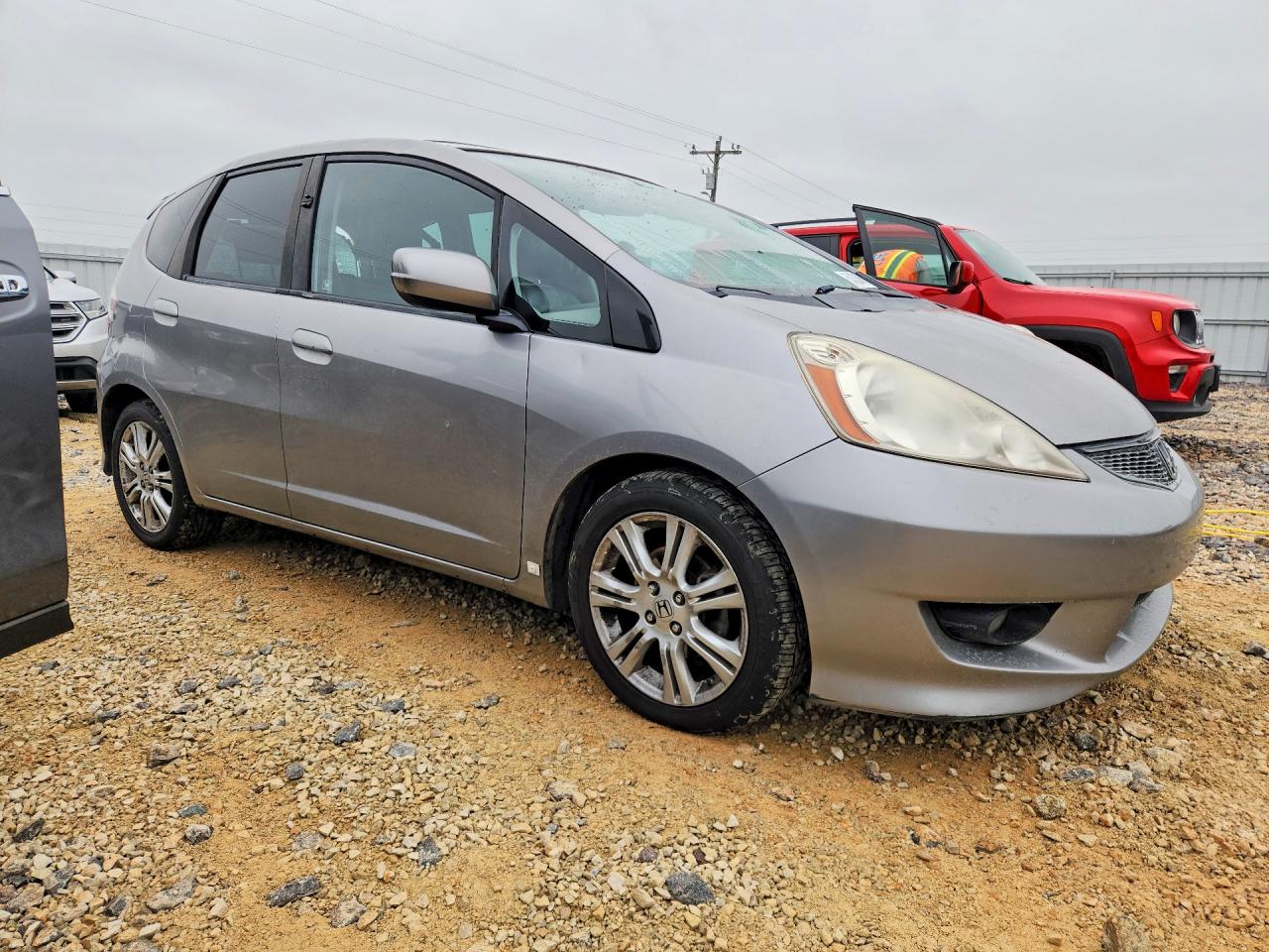 2010 Honda Fit Sport Silver vin: JHMGE8H41AS001023