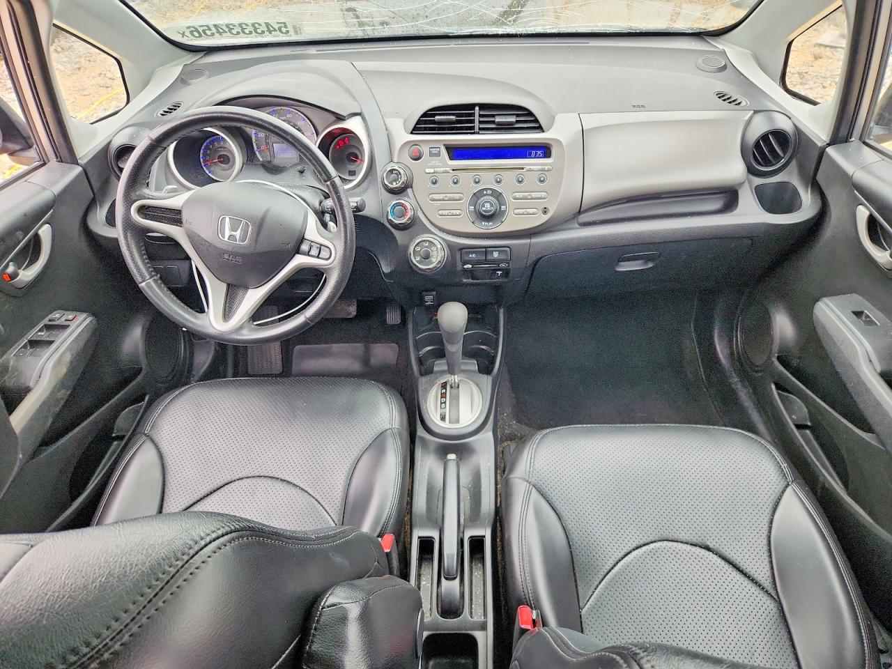 2010 Honda Fit Sport Silver vin: JHMGE8H41AS001023