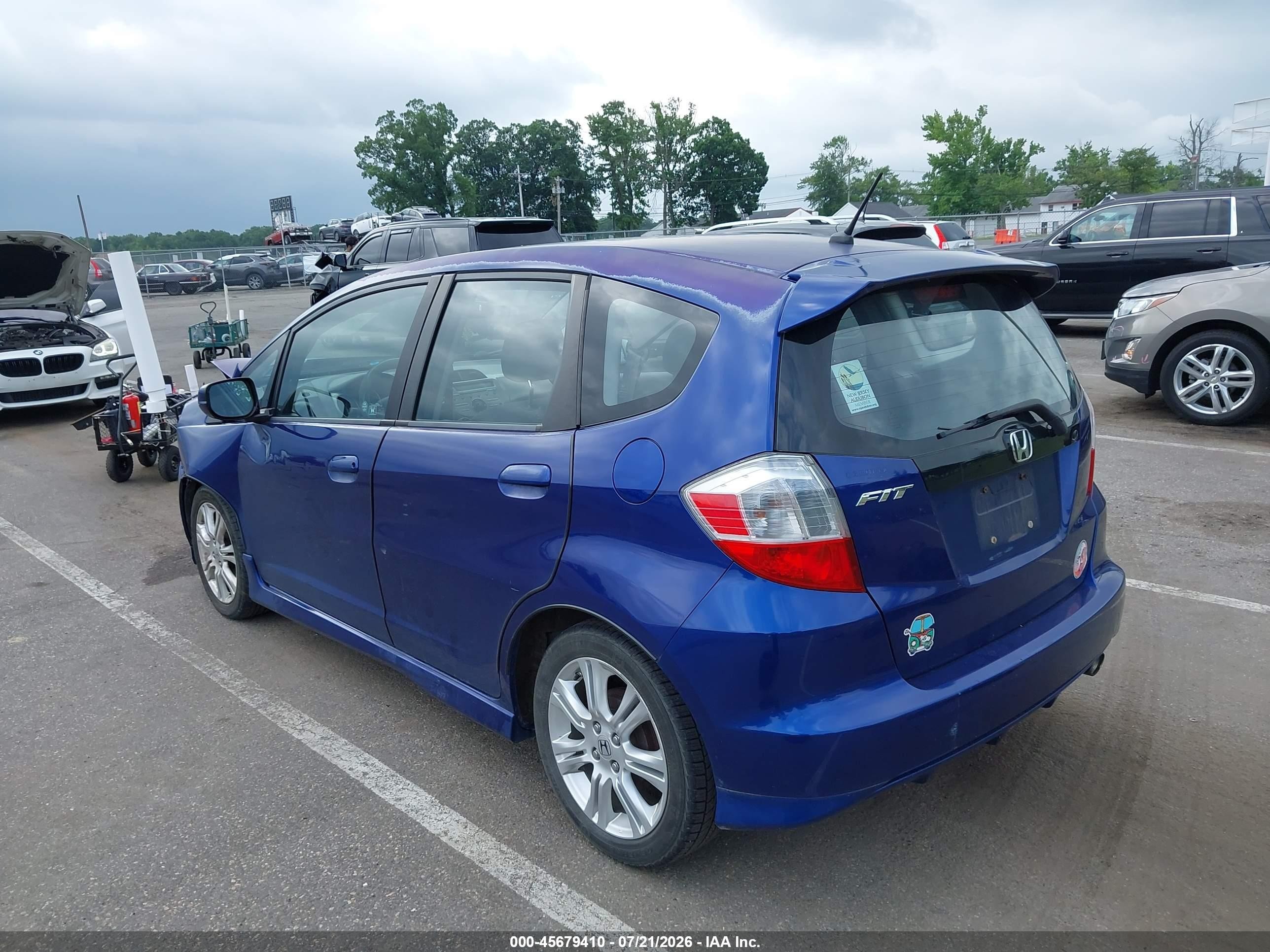 2010 Honda Fit Sport Blue vin: JHMGE8H41AS010367