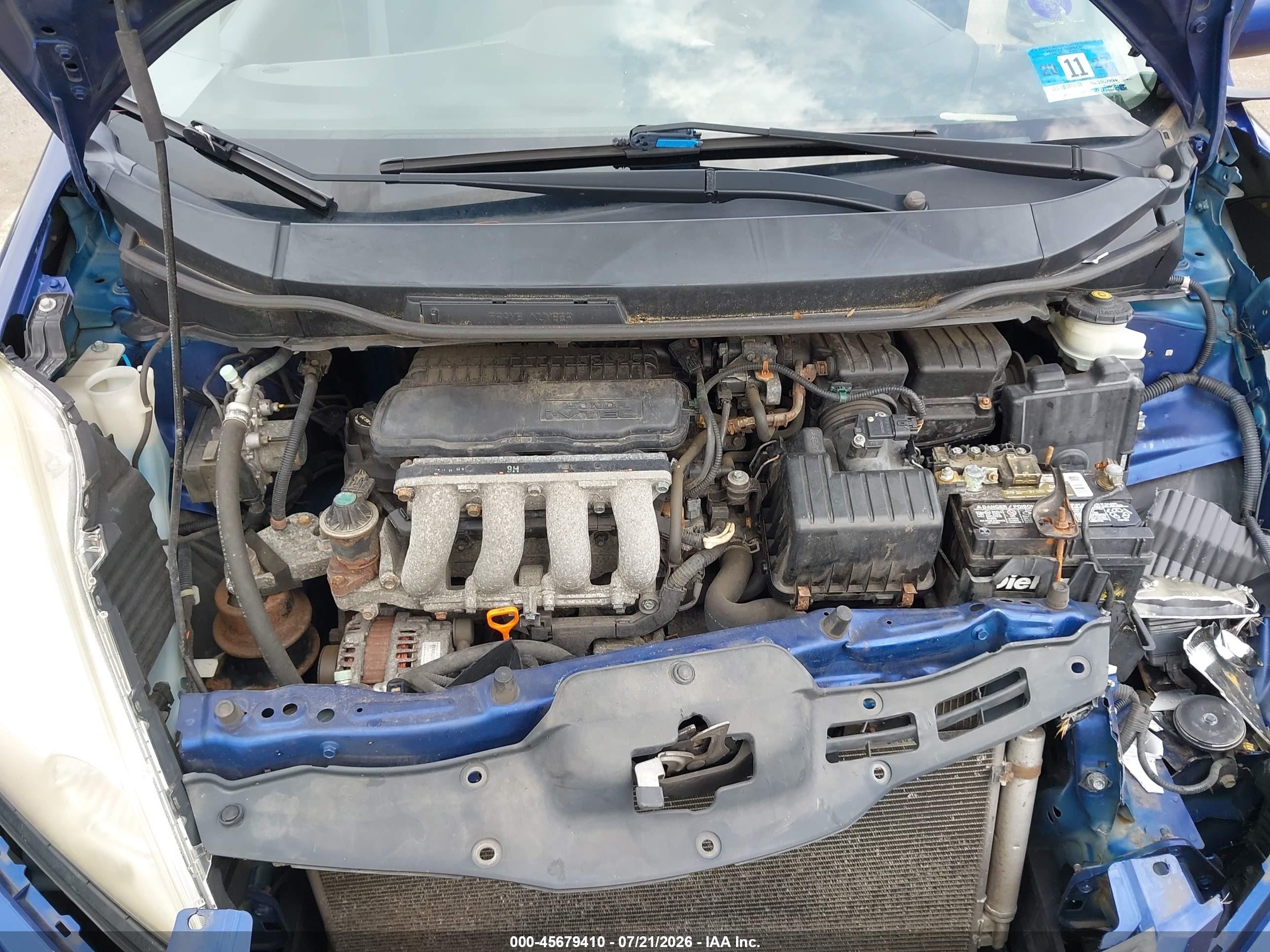 2010 Honda Fit Sport Blue vin: JHMGE8H41AS010367