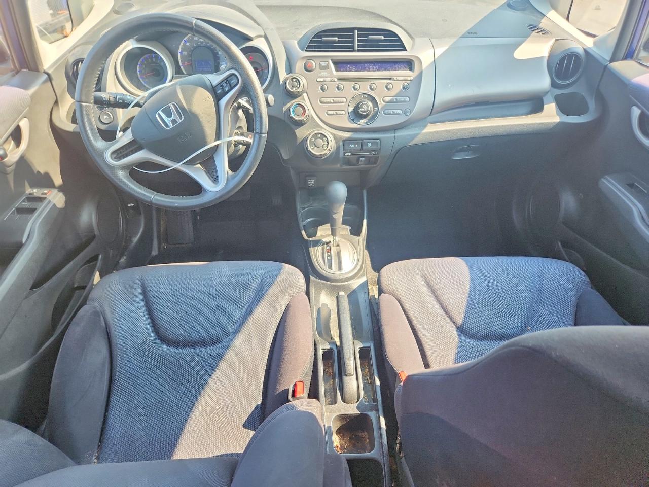 2010 Honda Fit Sport Blue vin: JHMGE8H41AS020204