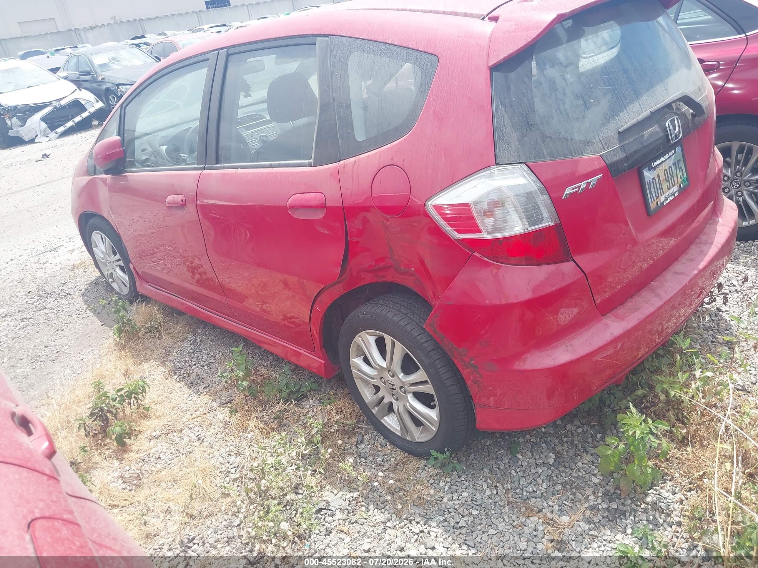 2010 Honda Fit Sport Red vin: JHMGE8H42AC040391