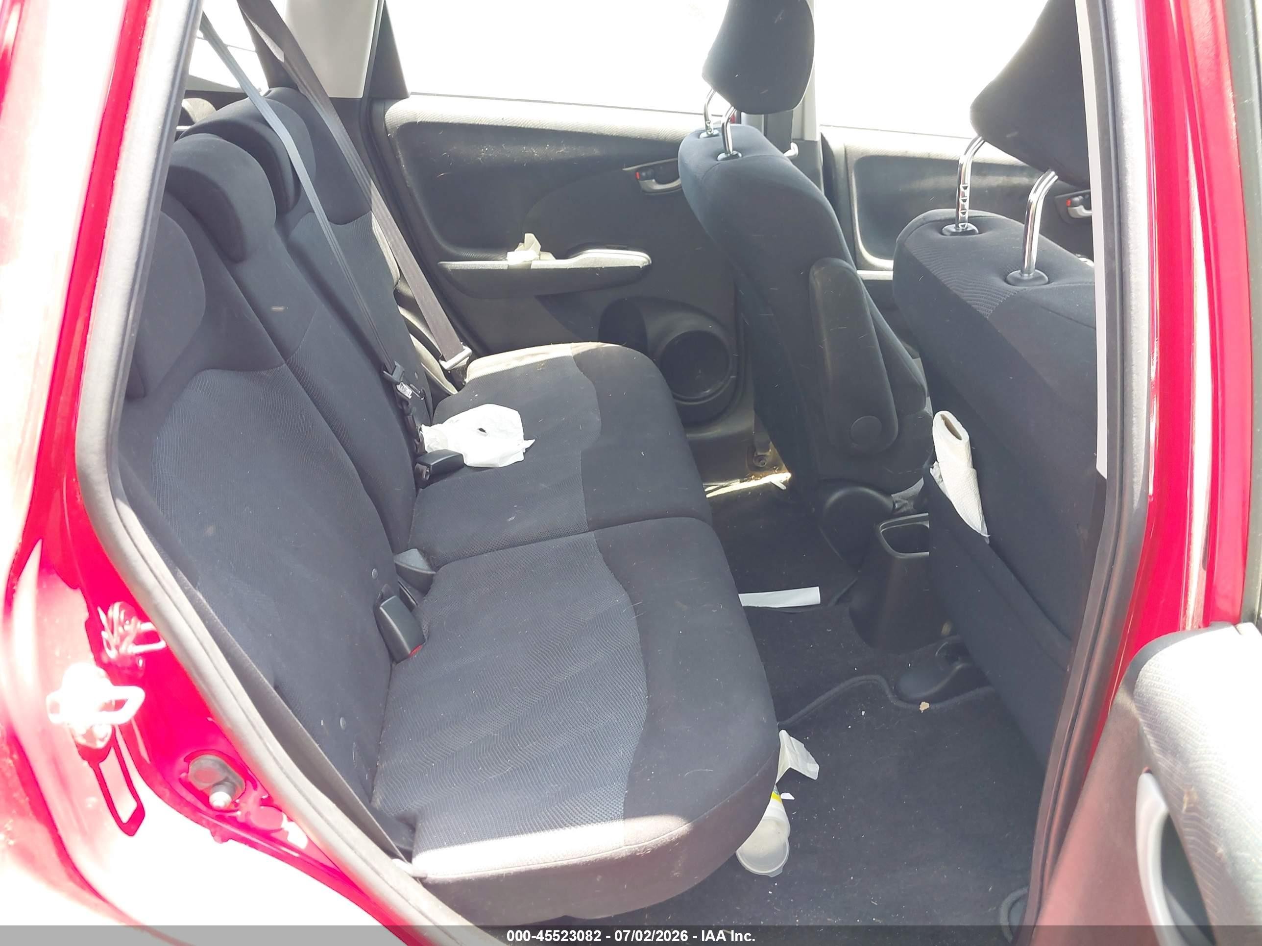 2010 Honda Fit Sport Red vin: JHMGE8H42AC040391