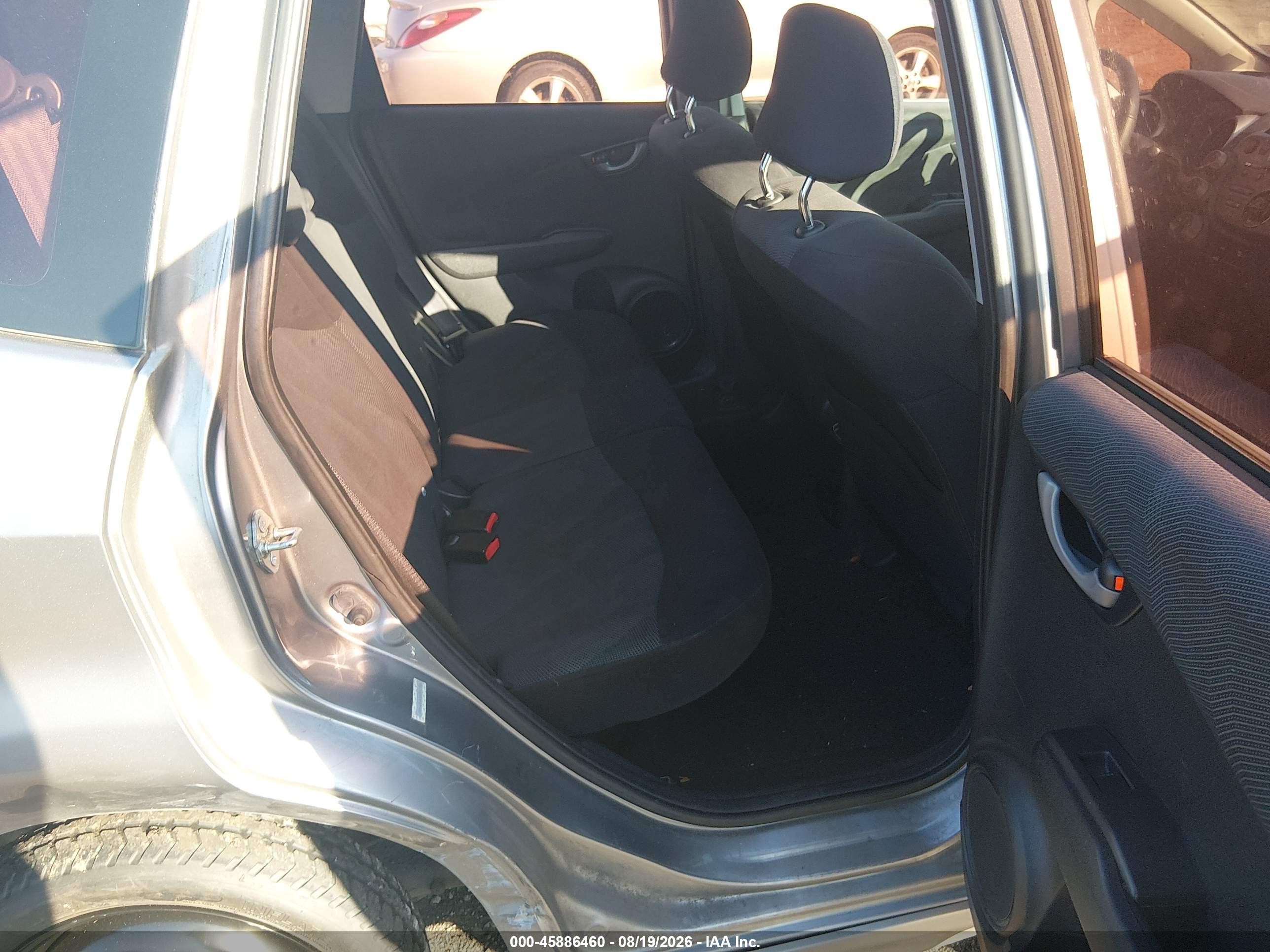 2010 Honda Fit Sport Silver vin: JHMGE8H43AC007304
