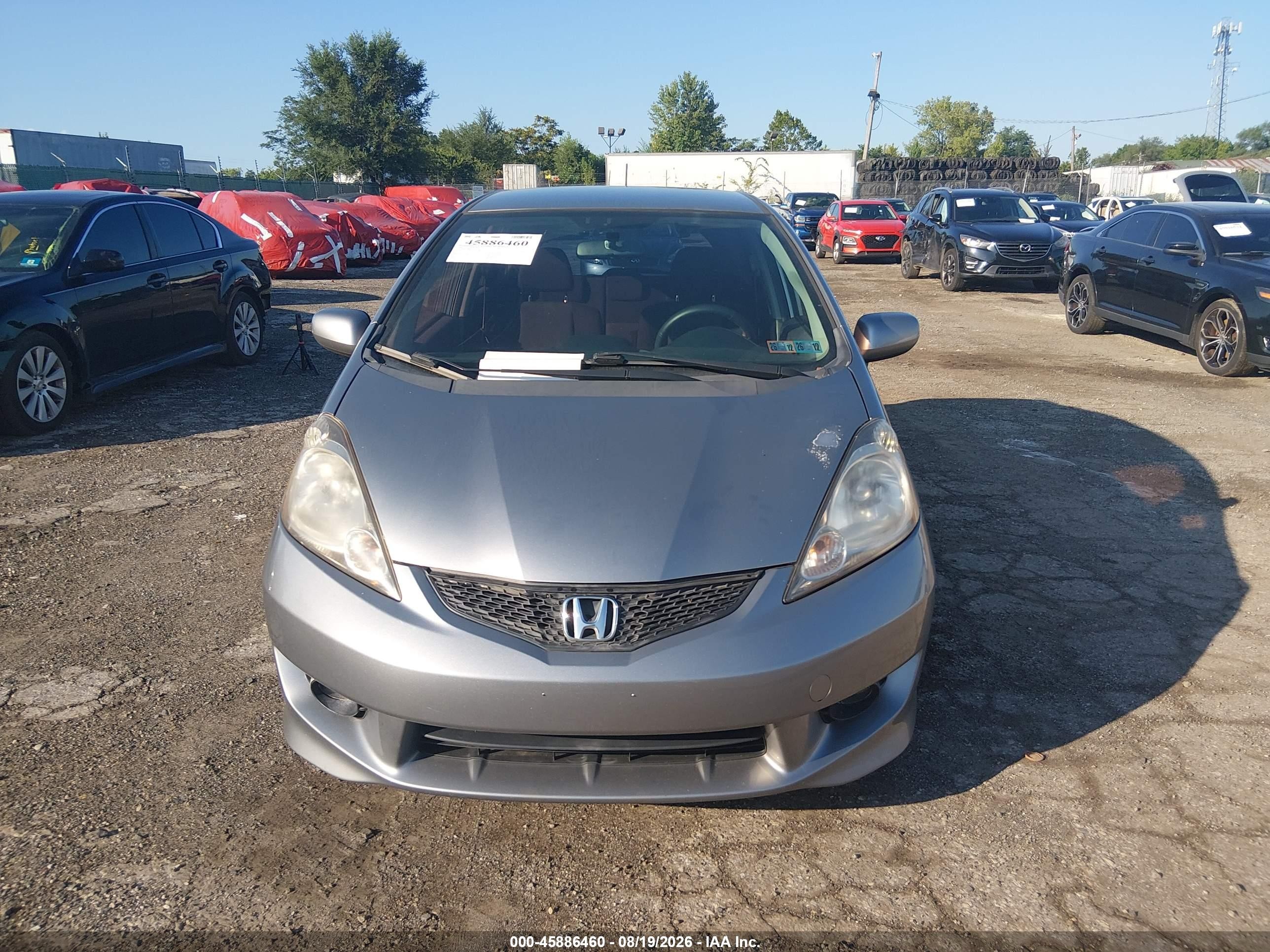 2010 Honda Fit Sport Silver vin: JHMGE8H43AC007304