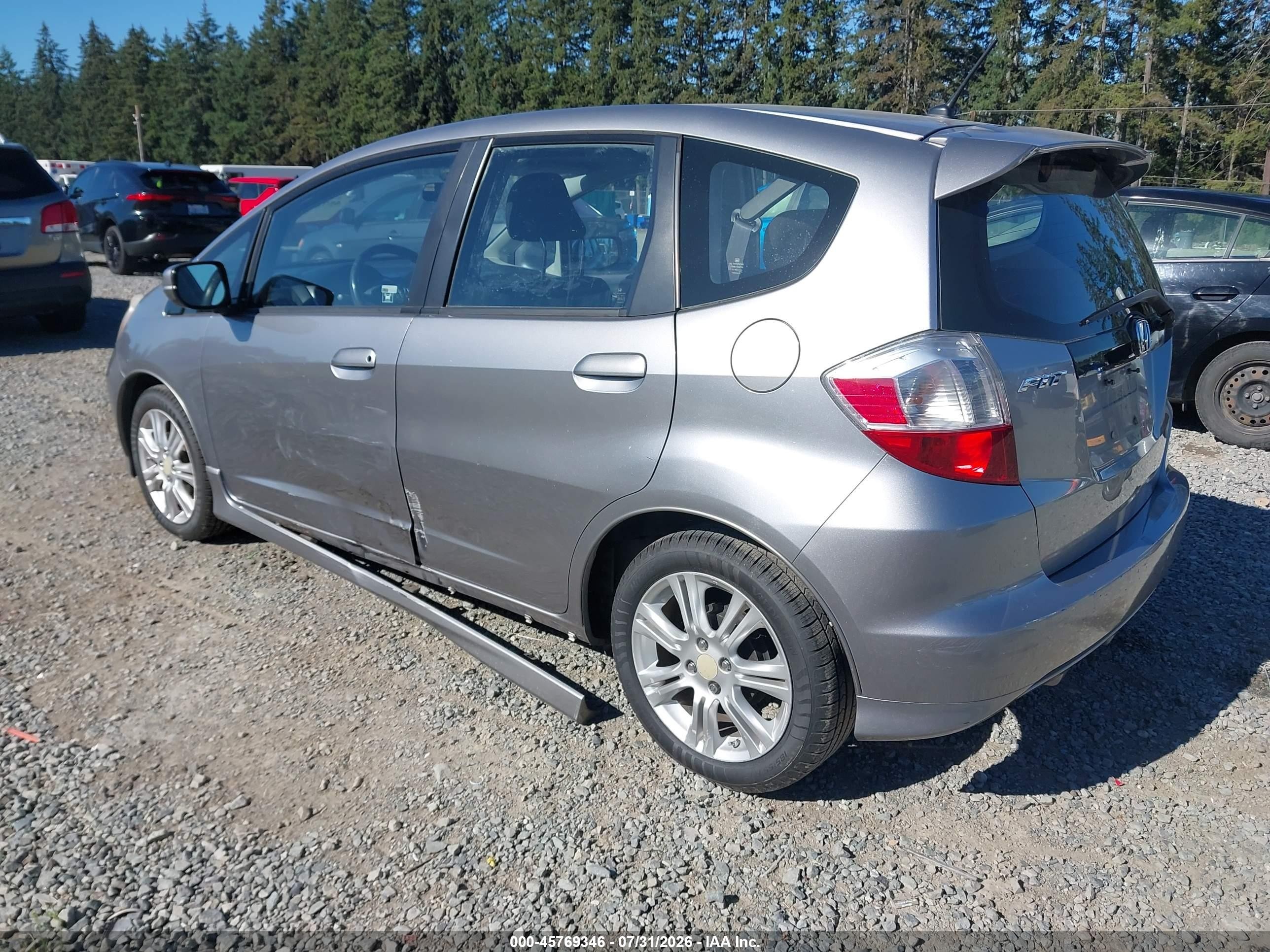 2010 Honda Fit Sport Gray vin: JHMGE8H43AC036494