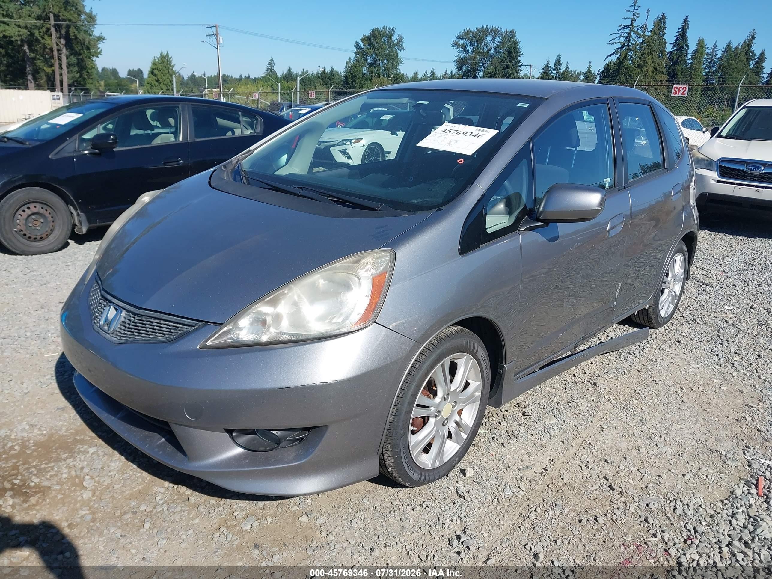 2010 Honda Fit Sport Gray vin: JHMGE8H43AC036494