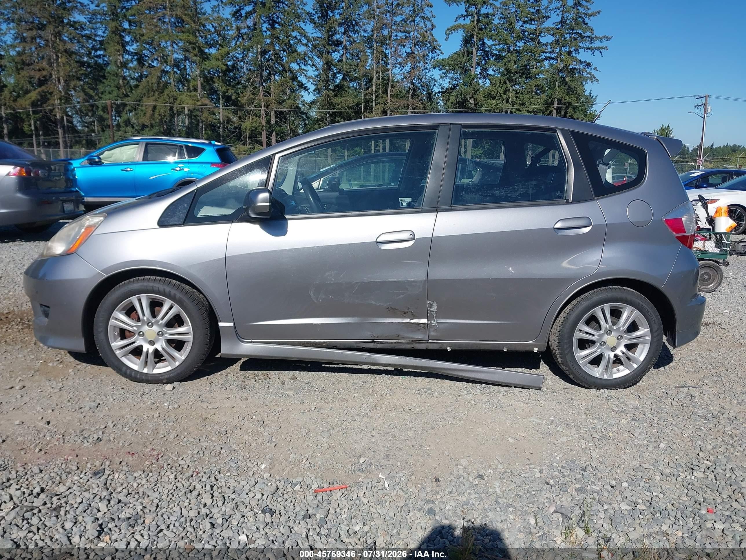 2010 Honda Fit Sport Gray vin: JHMGE8H43AC036494