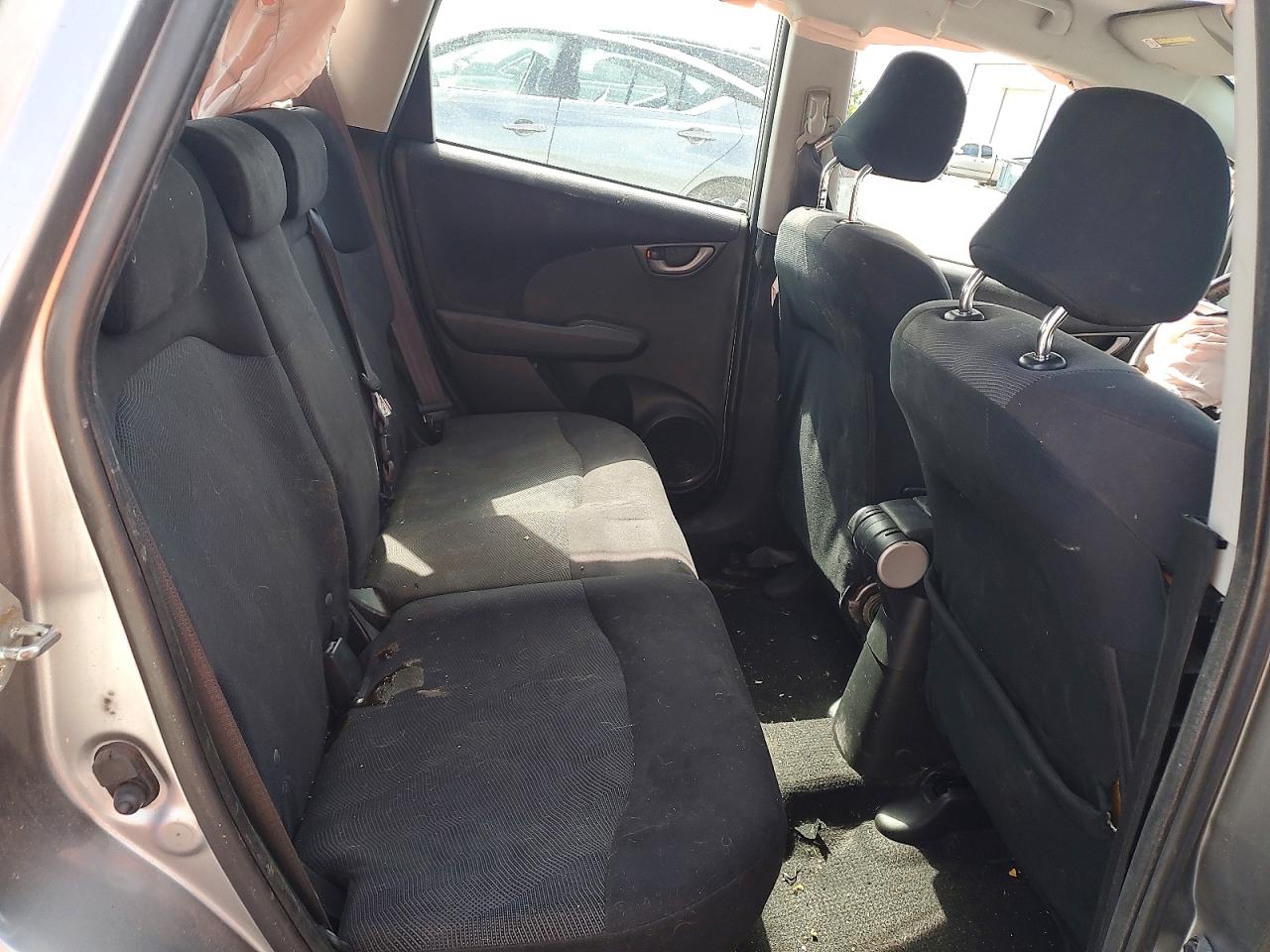 2010 Honda Fit Sport Серебряный vin: JHMGE8H43AS001976