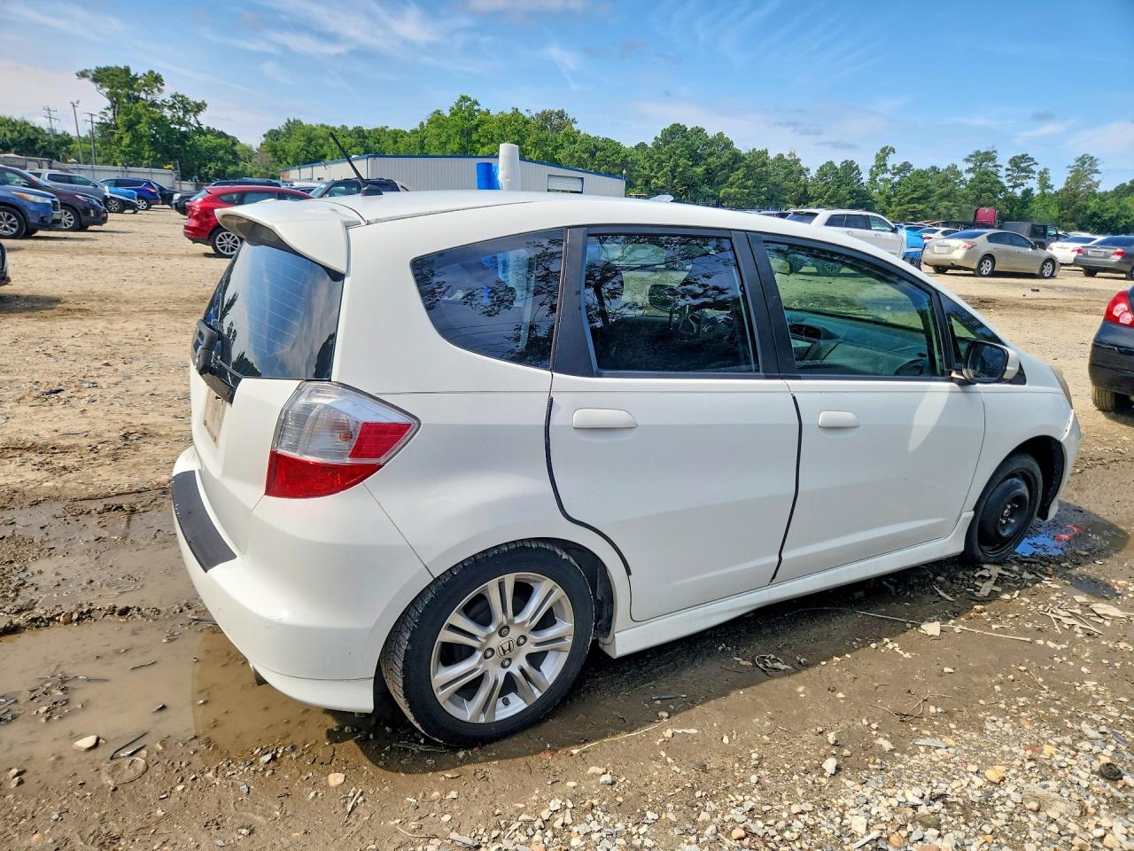 2010 Honda Fit Sport White vin: JHMGE8H43AS015022