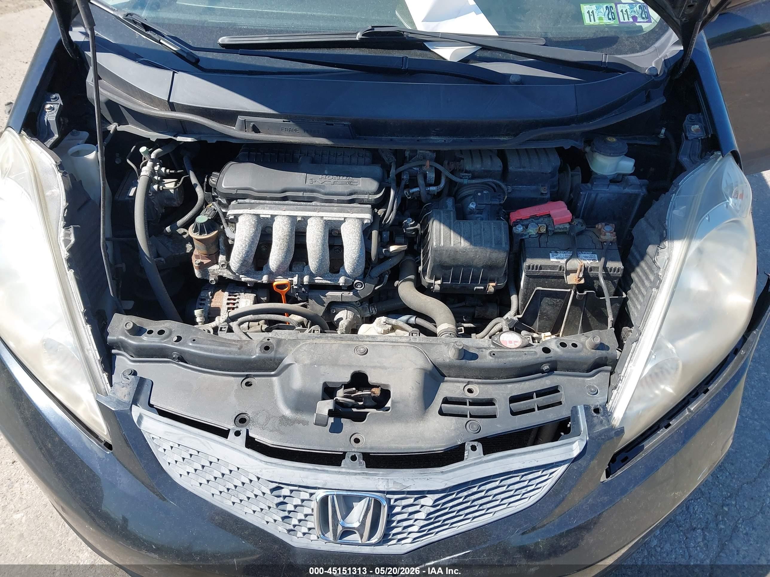2010 Honda Fit Sport White vin: JHMGE8H44AC002807