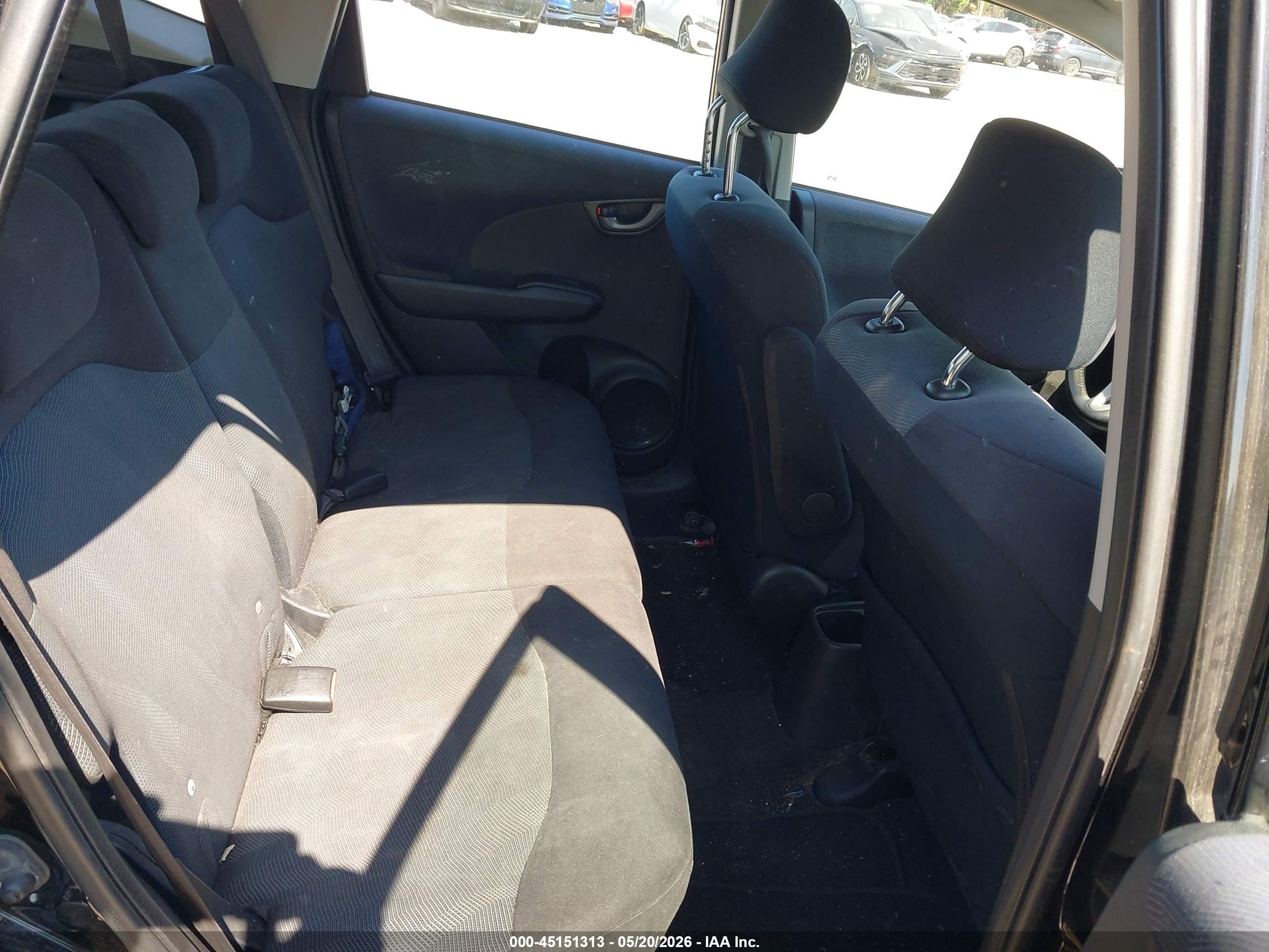 2010 Honda Fit Sport White vin: JHMGE8H44AC002807