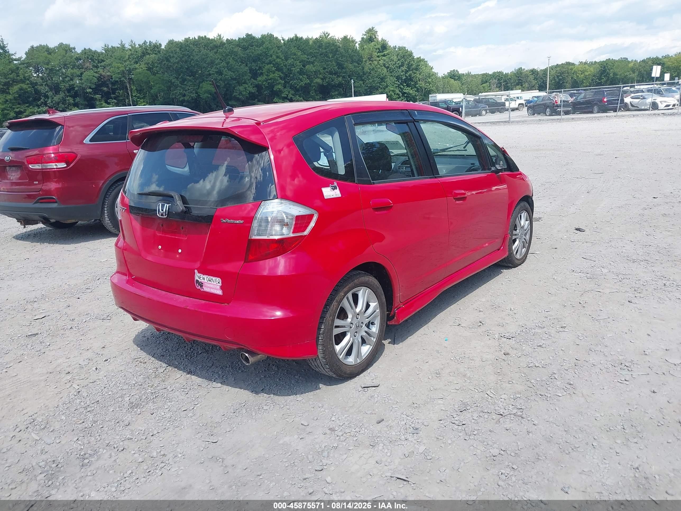 2010 Honda Fit Sport Red vin: JHMGE8H44AC031773