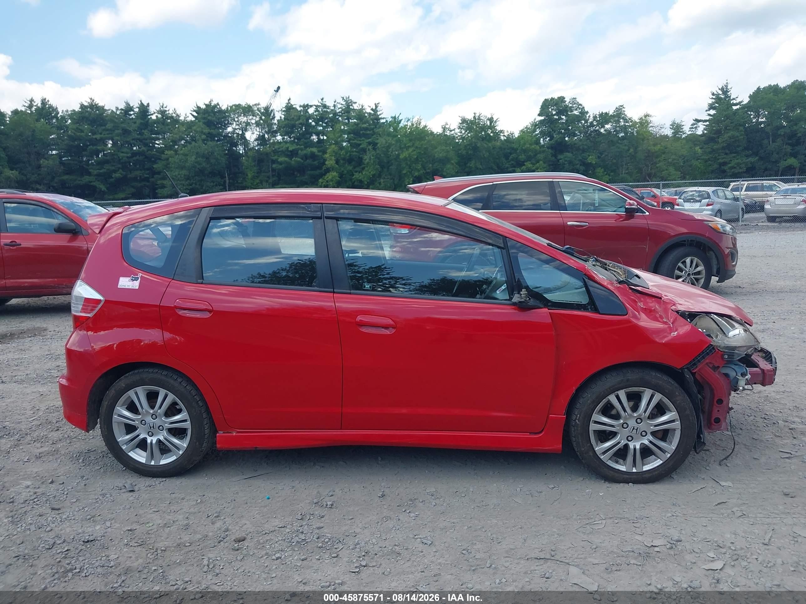 2010 Honda Fit Sport Red vin: JHMGE8H44AC031773