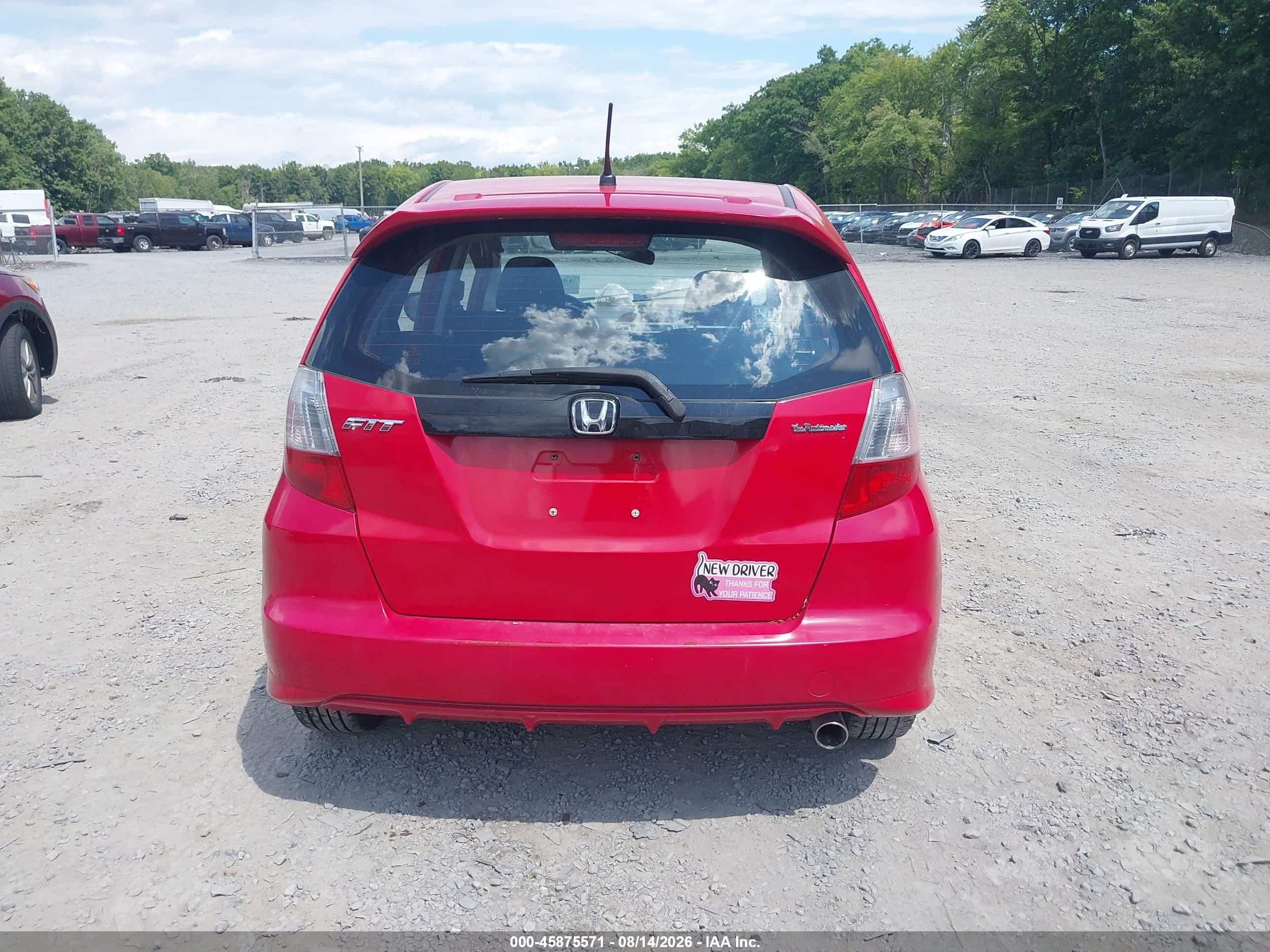 2010 Honda Fit Sport Red vin: JHMGE8H44AC031773