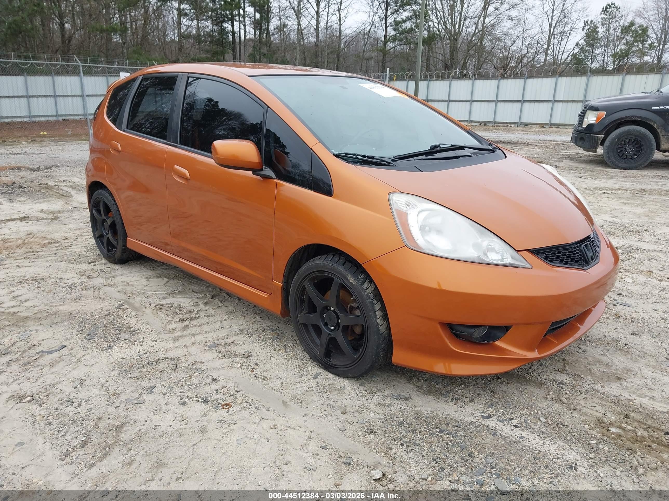 2010 Honda Fit Sport Orange vin: JHMGE8H45AC007644