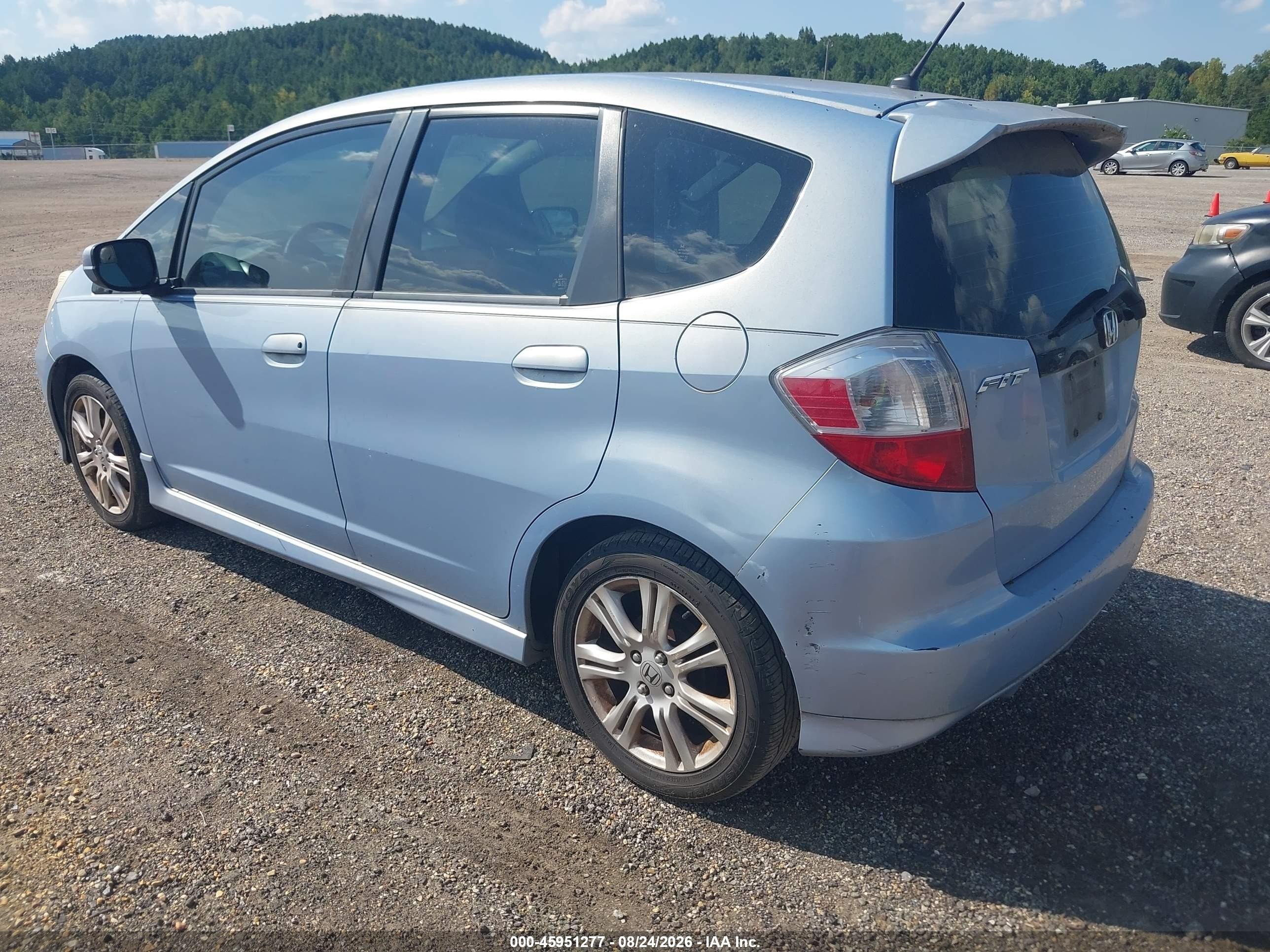2010 Honda Fit Sport Blue vin: JHMGE8H45AC025626