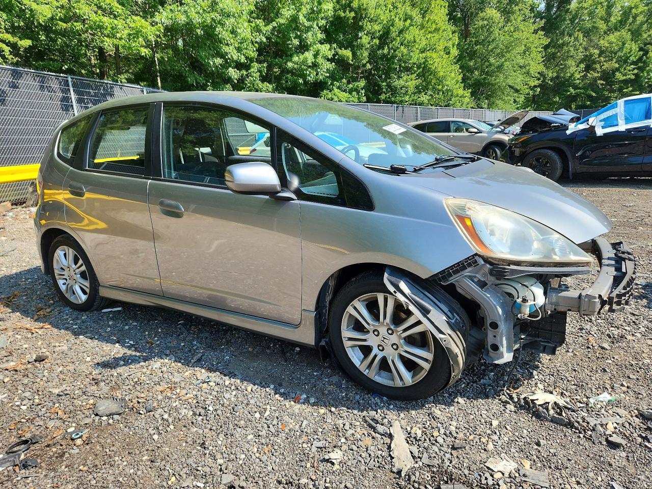 2010 Honda Fit Sport Серебряный vin: JHMGE8H45AC035881