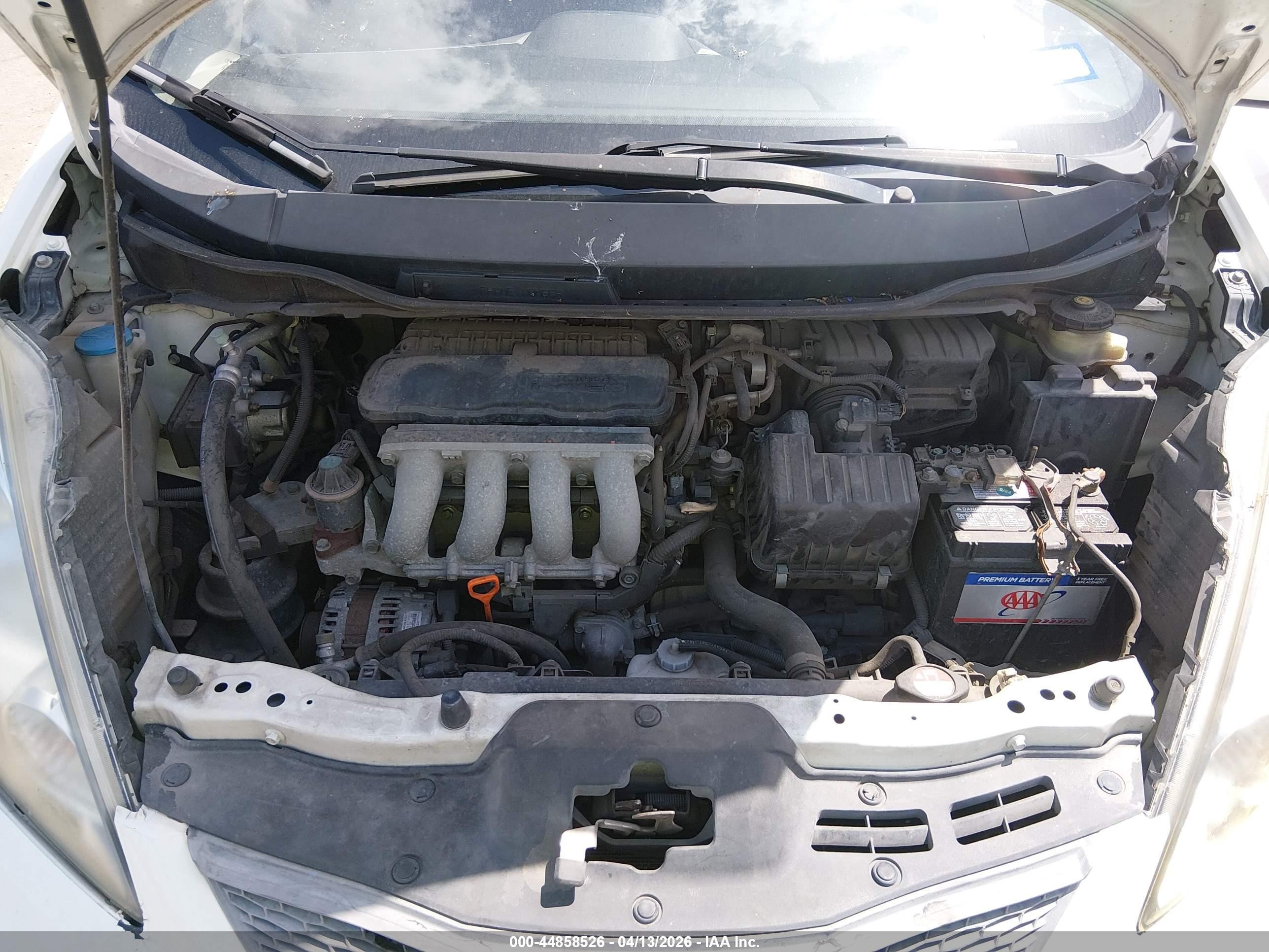 2010 Honda Fit Sport White vin: JHMGE8H46AC002677