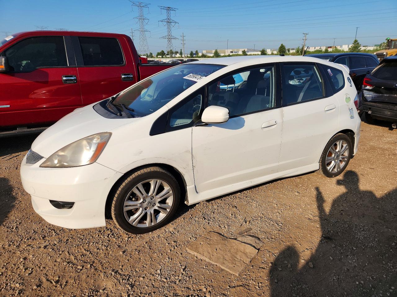 2010 Honda Fit White vin: JHMGE8H46AC025487
