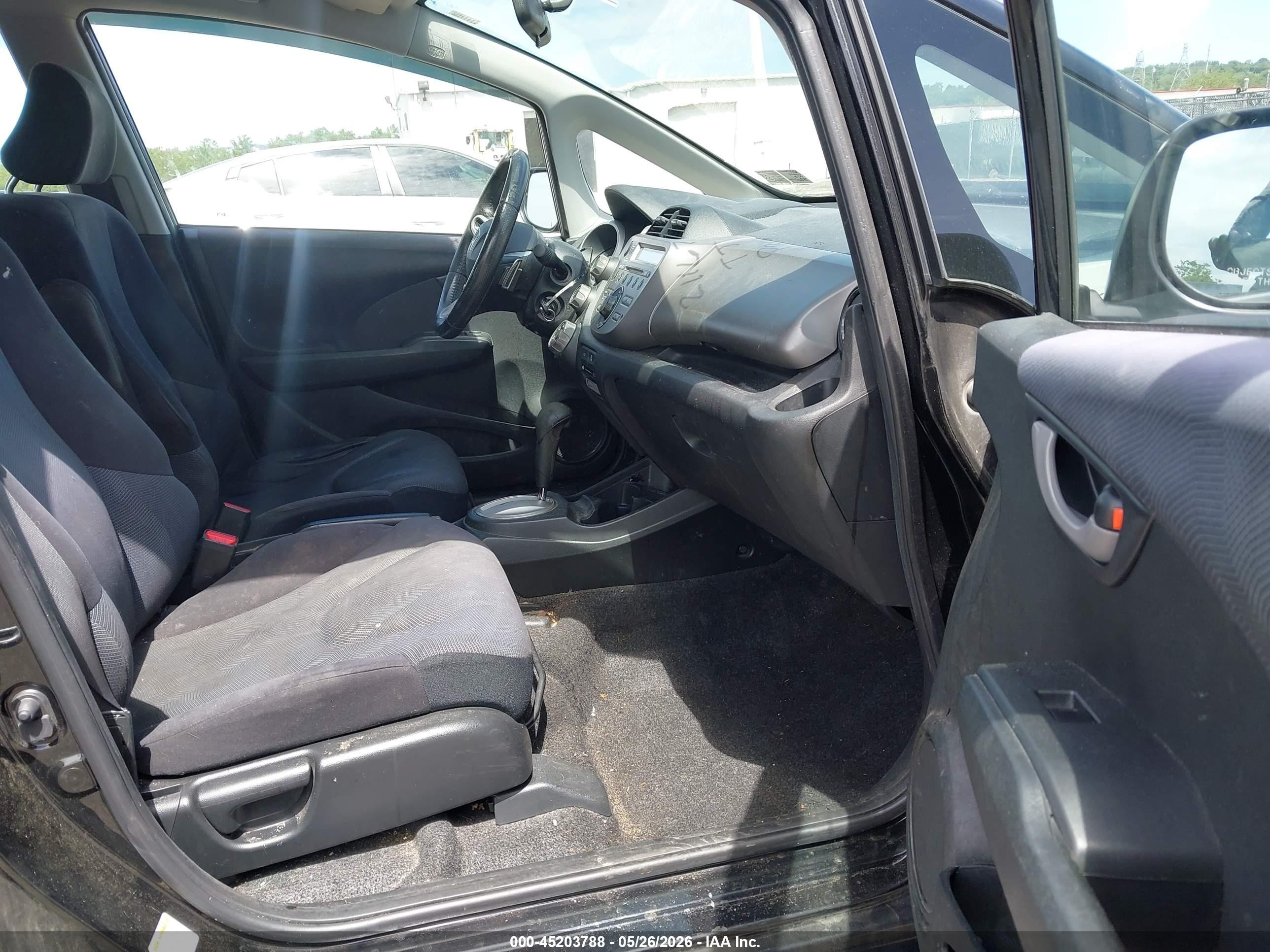 2010 Honda Fit Sport Черный vin: JHMGE8H46AC039051