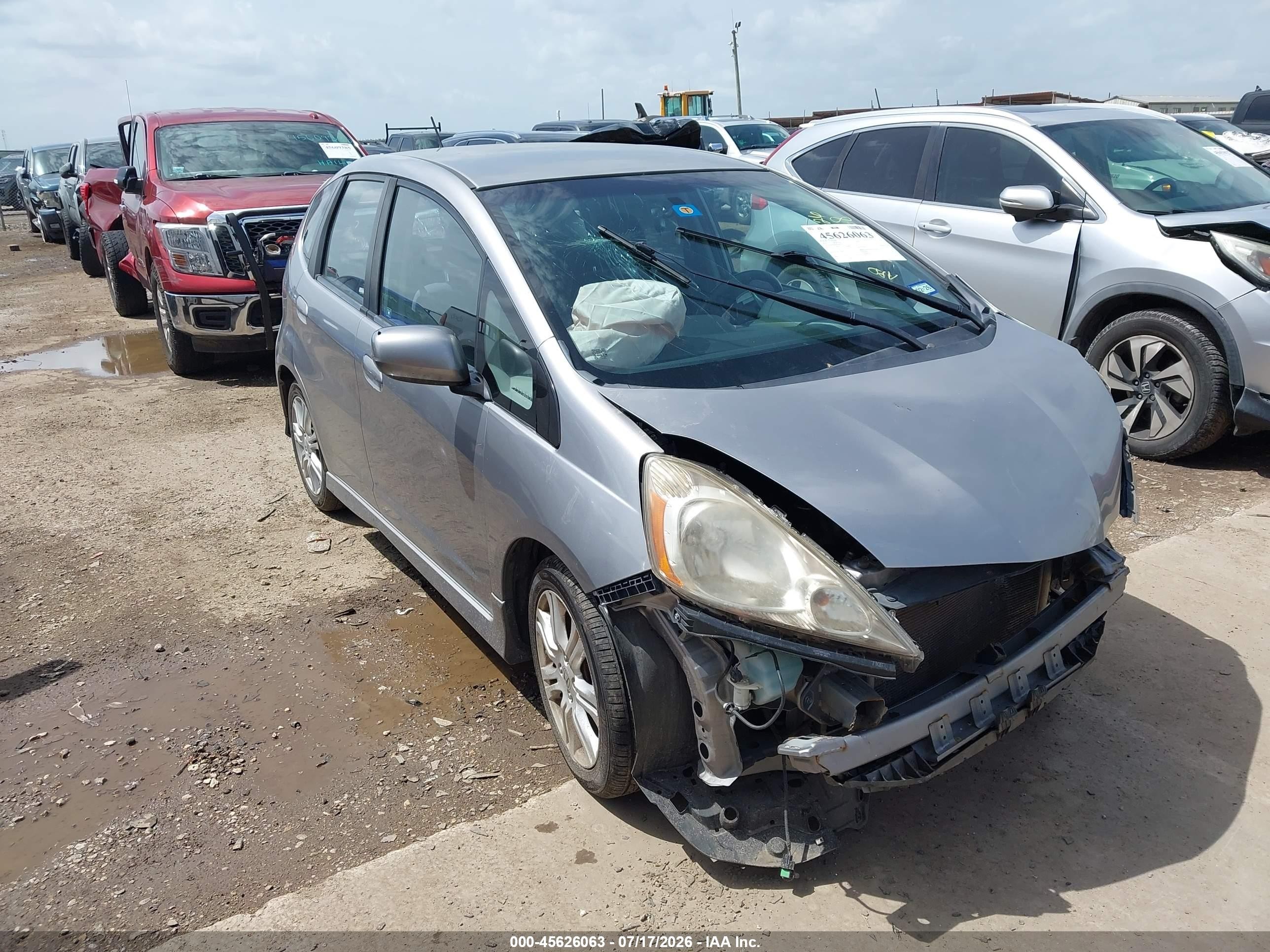 2010 Honda Fit Sport Серебряный vin: JHMGE8H46AS007755