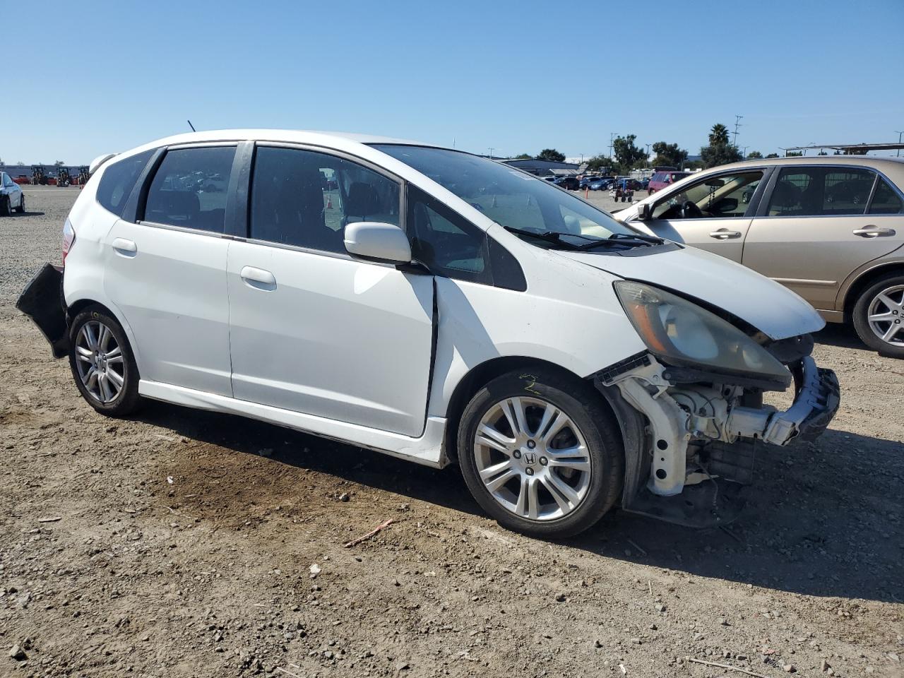 2010 Honda Fit Sport White vin: JHMGE8H46AS021266