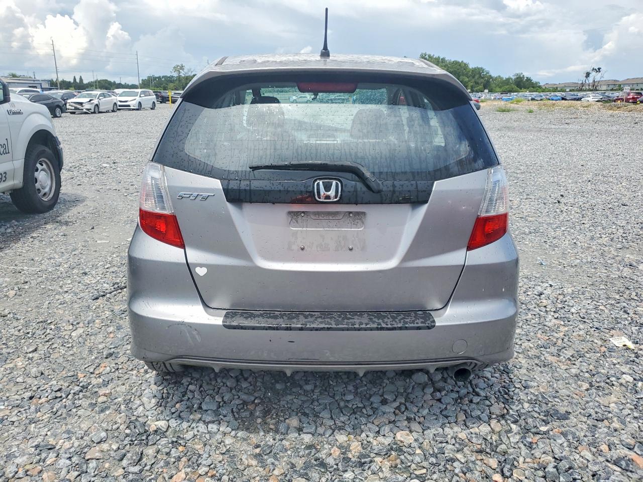 2010 Honda Fit Sport Silver vin: JHMGE8H47AC002235