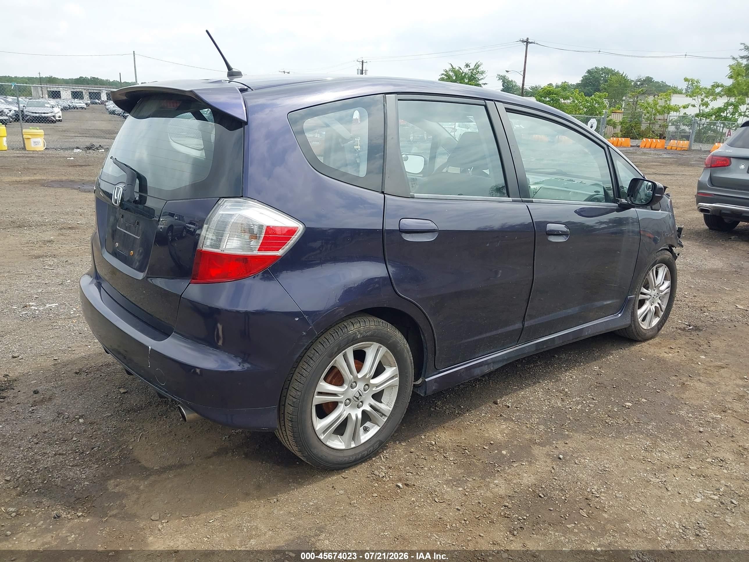 2010 Honda Fit Sport Blue vin: JHMGE8H47AC008519
