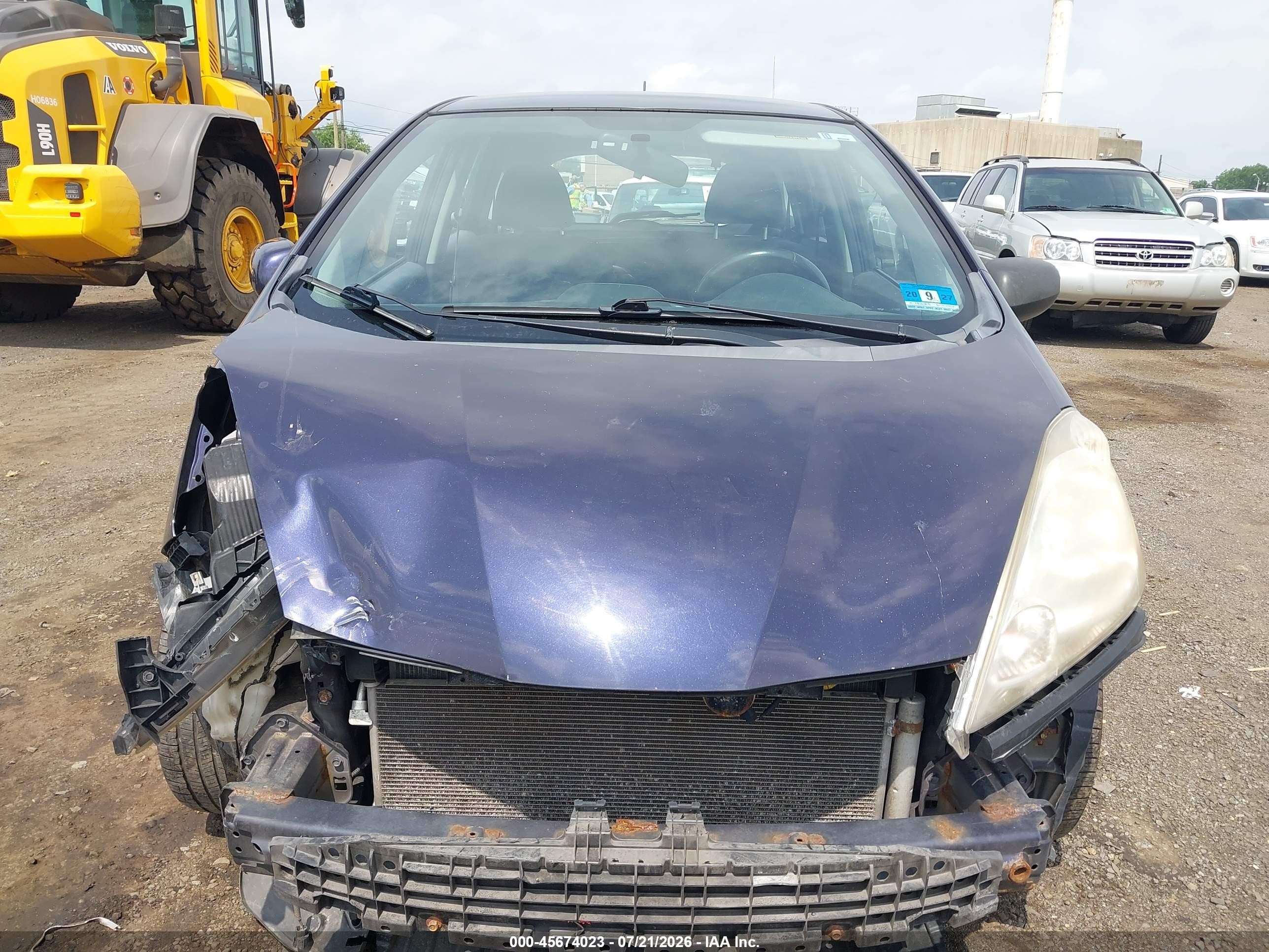 2010 Honda Fit Sport Blue vin: JHMGE8H47AC008519