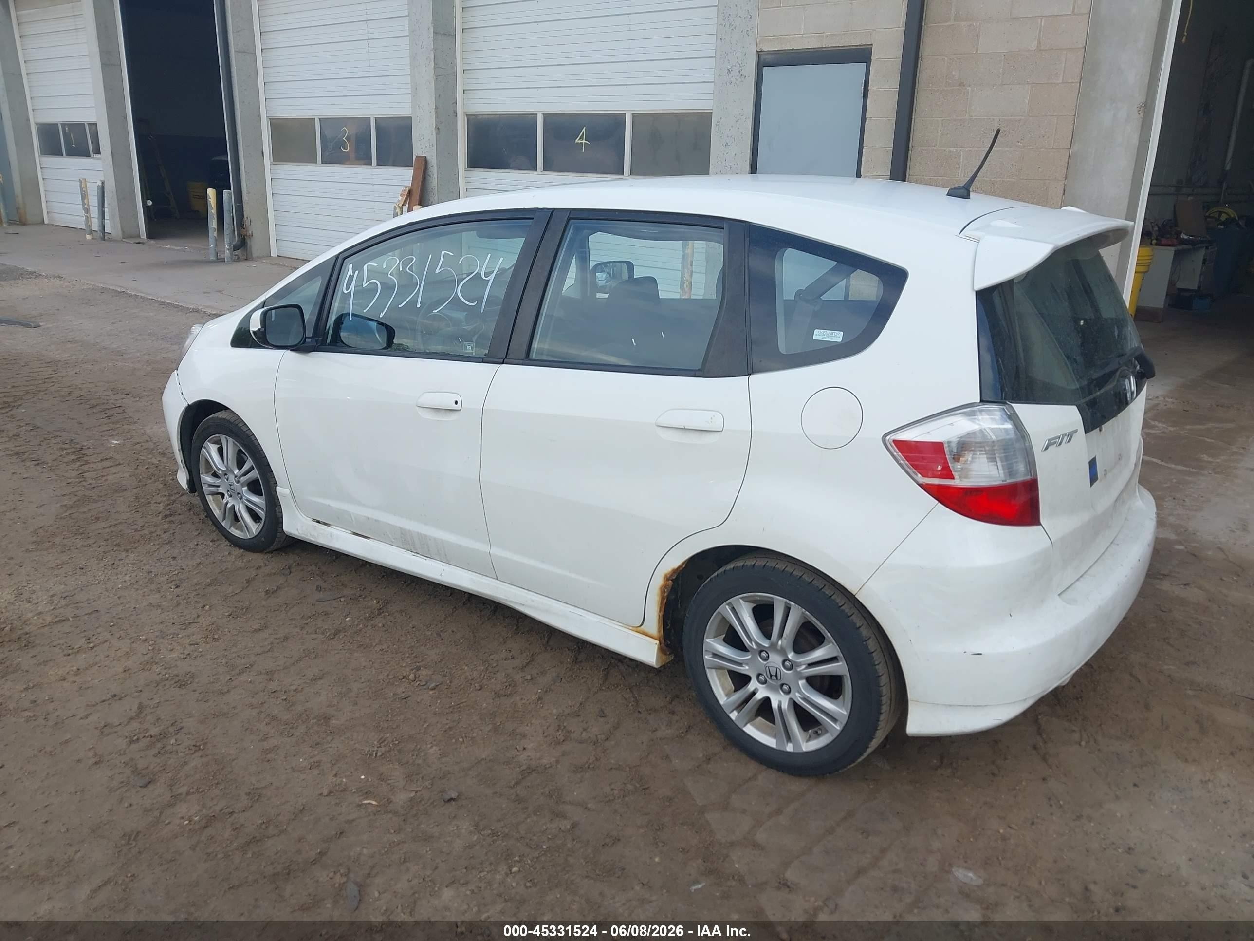 2010 Honda Fit Sport White vin: JHMGE8H47AC008844