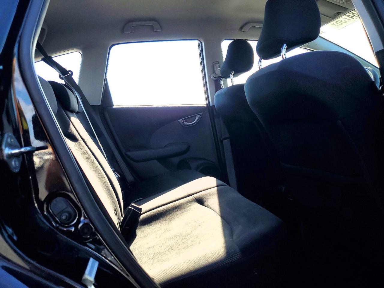 2010 Honda Fit Sport Черный vin: JHMGE8H47AC031668