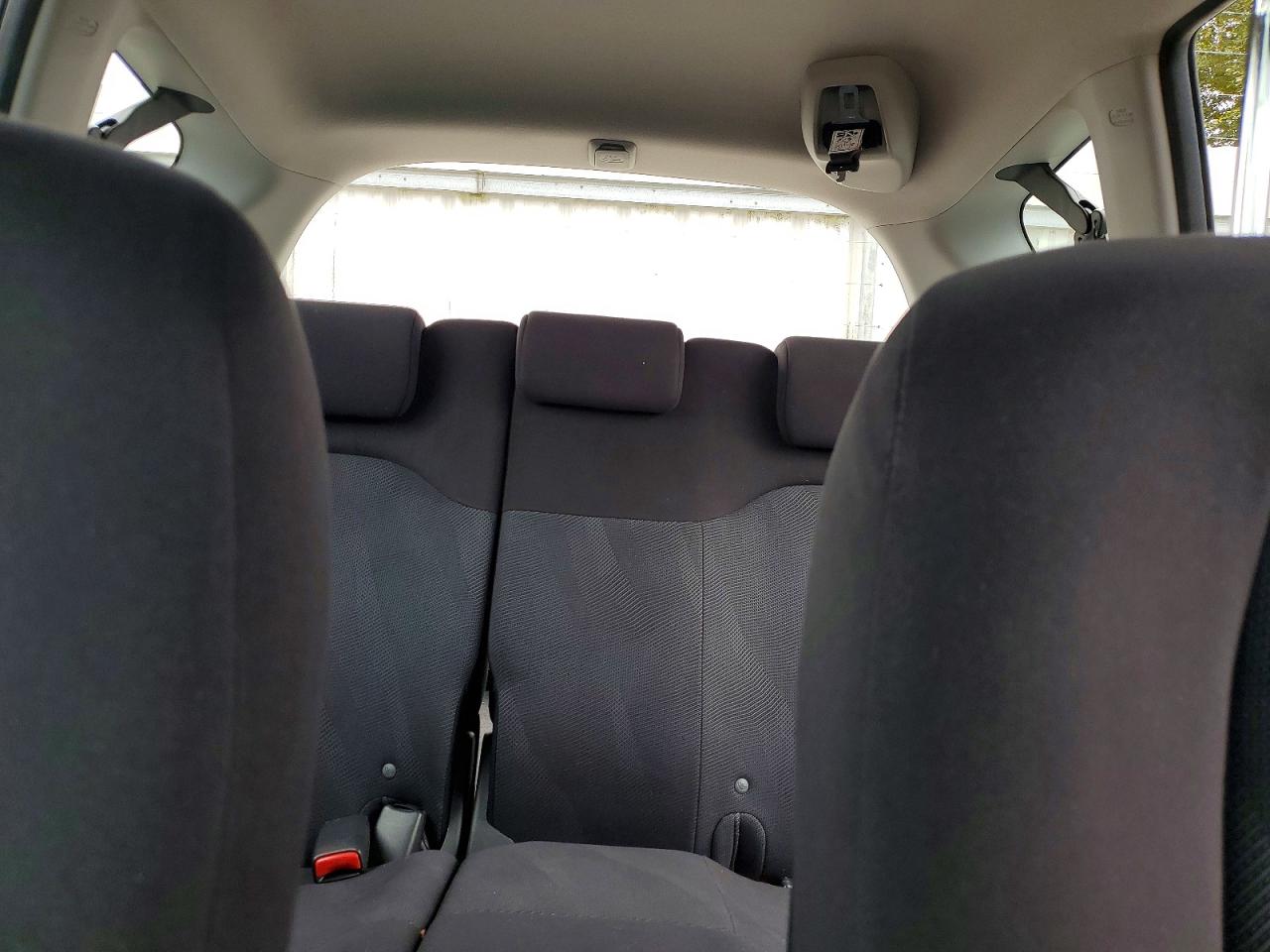2010 Honda Fit Sport Silver vin: JHMGE8H47AC036496
