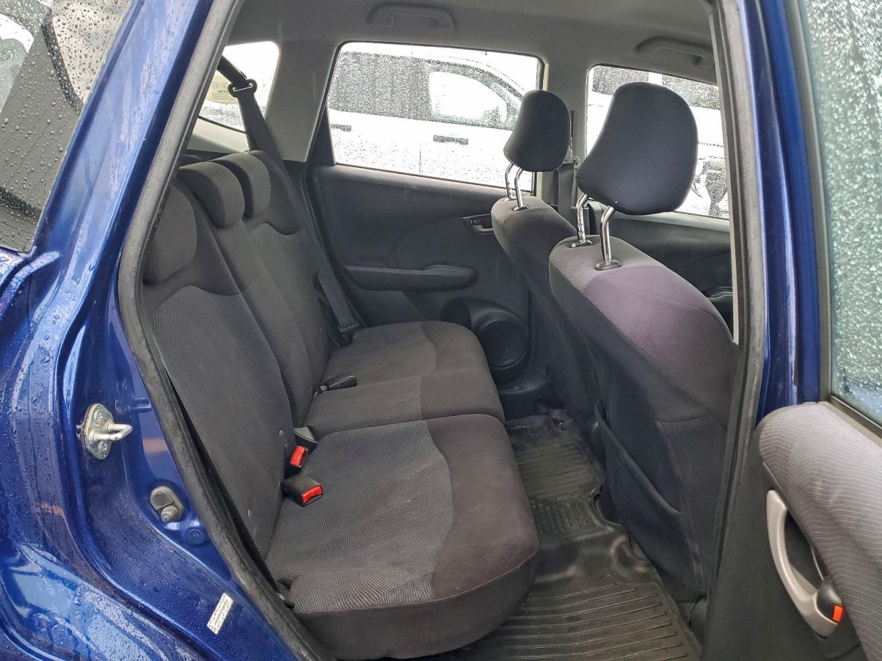 2010 Honda Fit Sport Blue vin: JHMGE8H47AS009241