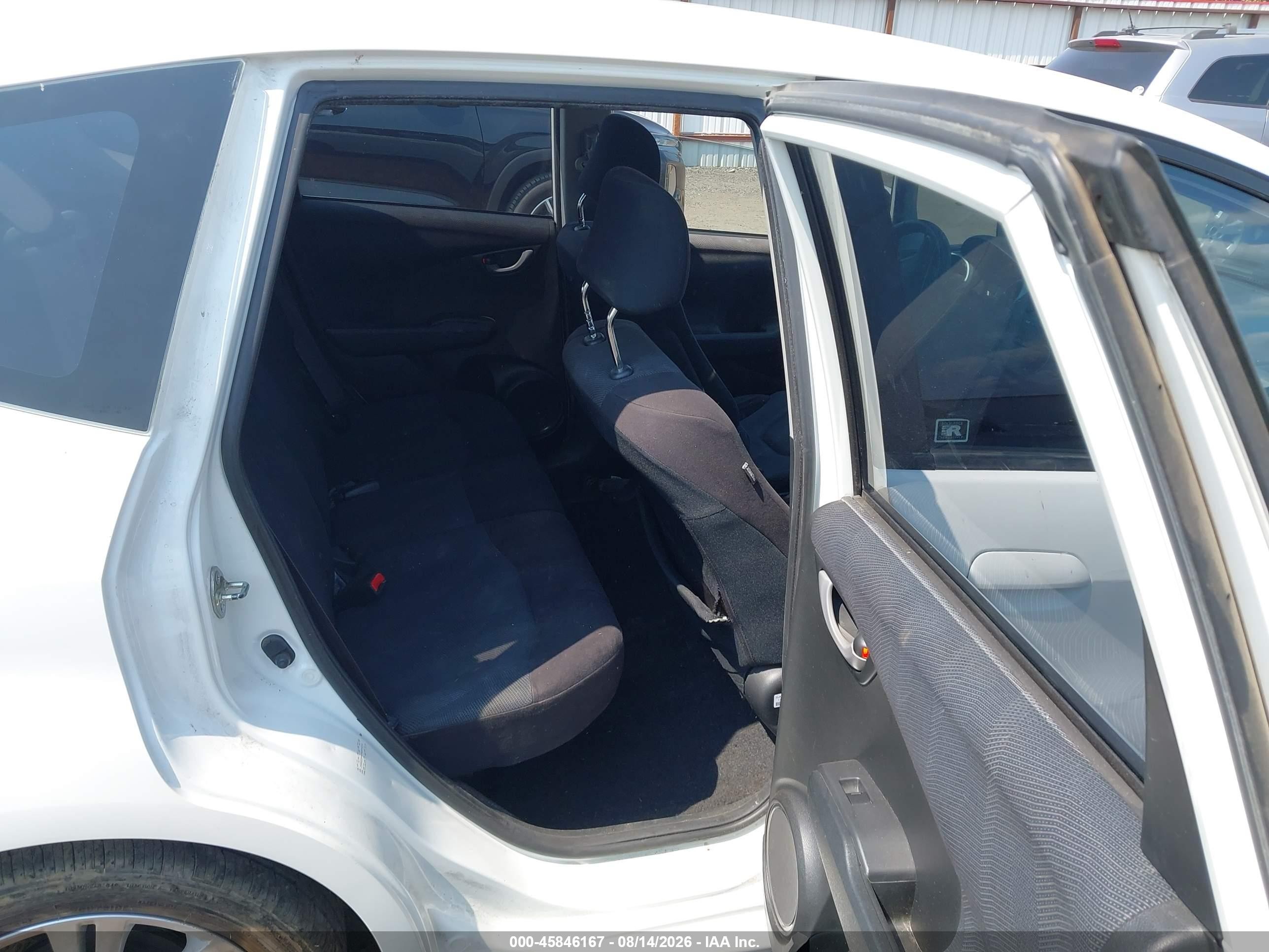 2010 Honda Fit Sport White vin: JHMGE8H47AS014312