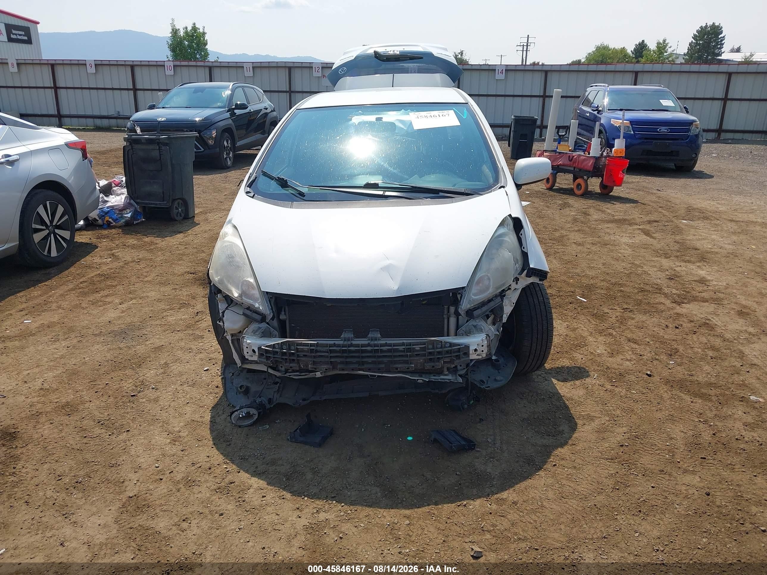 2010 Honda Fit Sport White vin: JHMGE8H47AS014312
